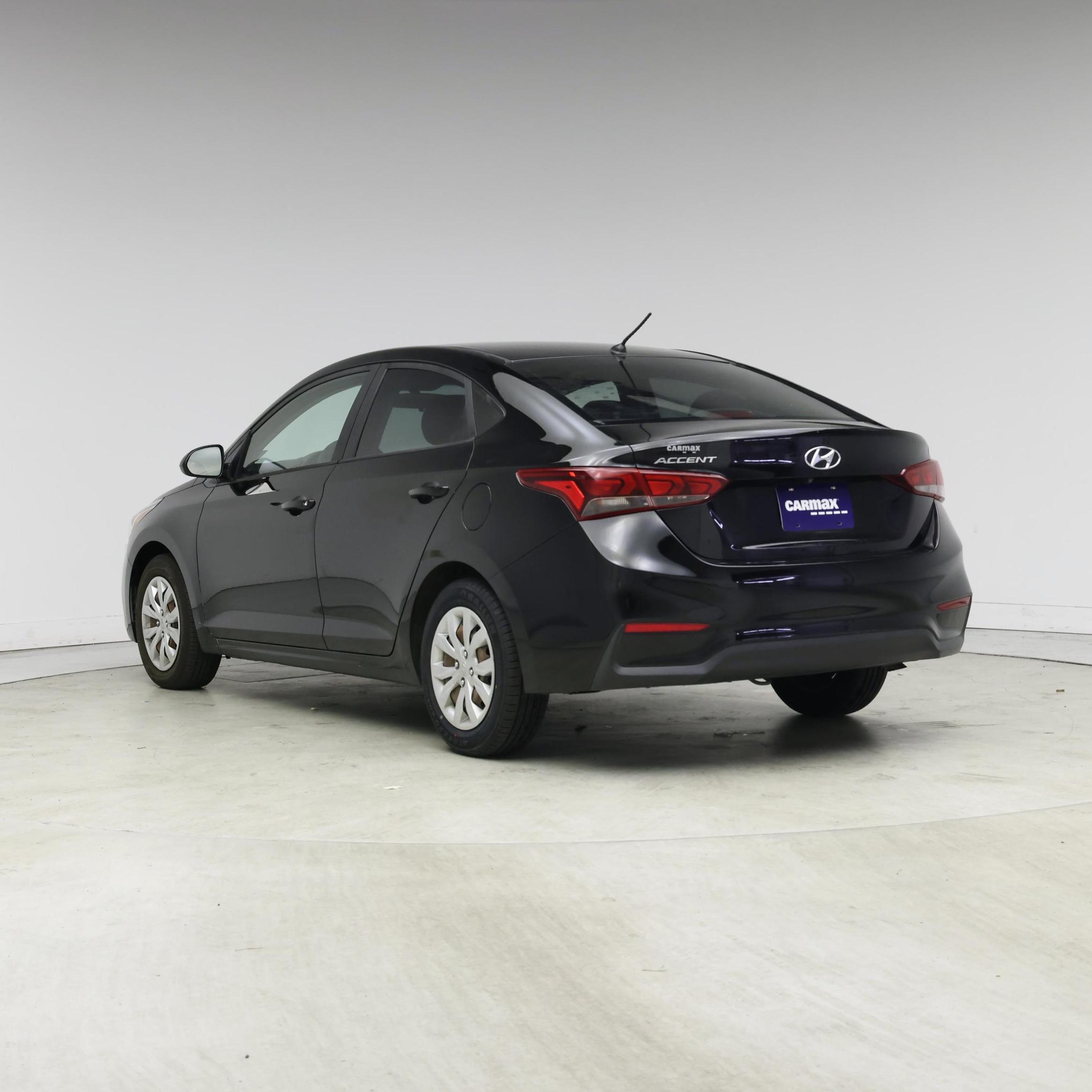 Thumbnail: 2018 Hyundai Accent - 2