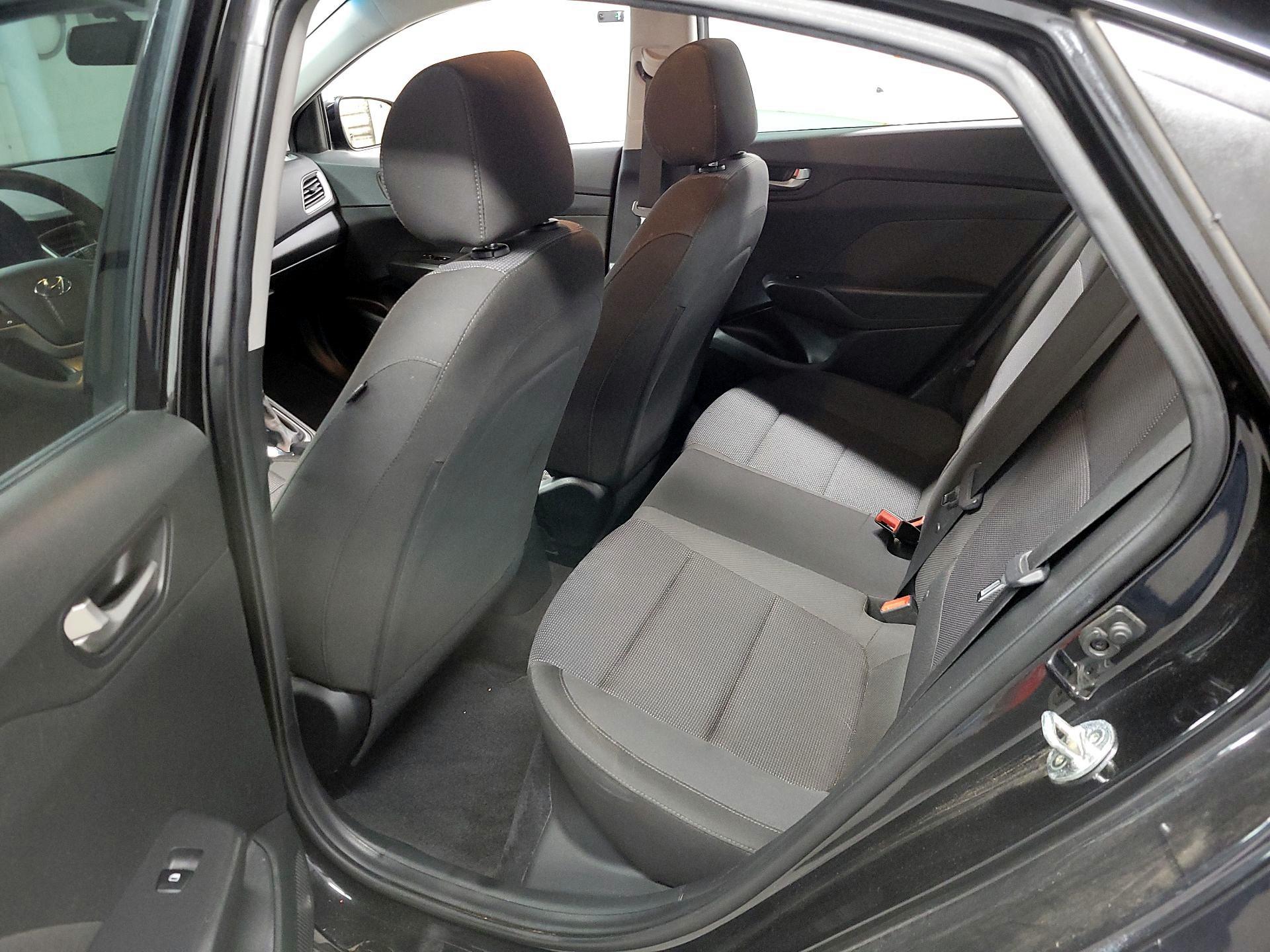 Thumbnail: 2018 Hyundai Accent - 19