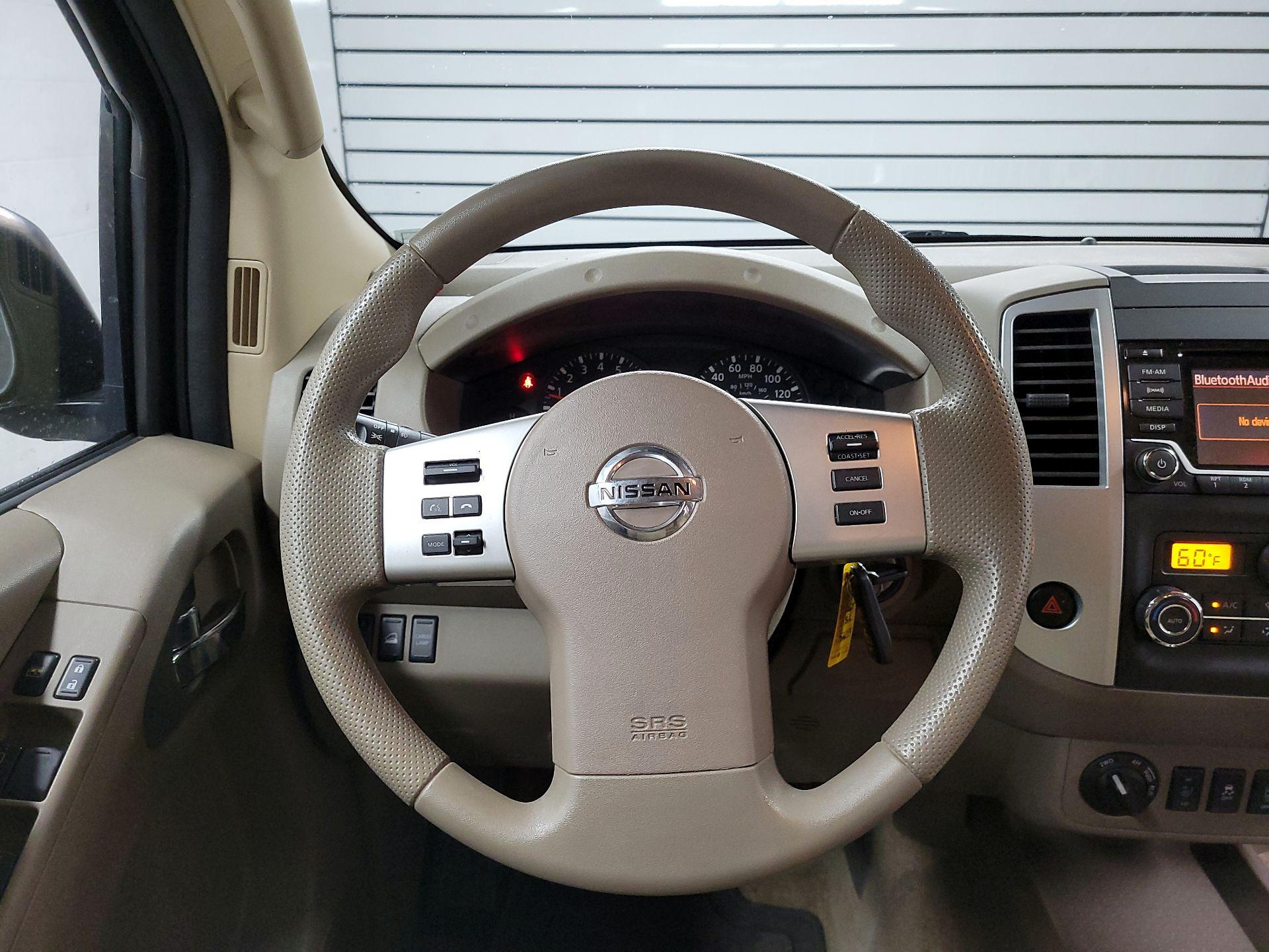 Thumbnail: 2015 Nissan Frontier - 10