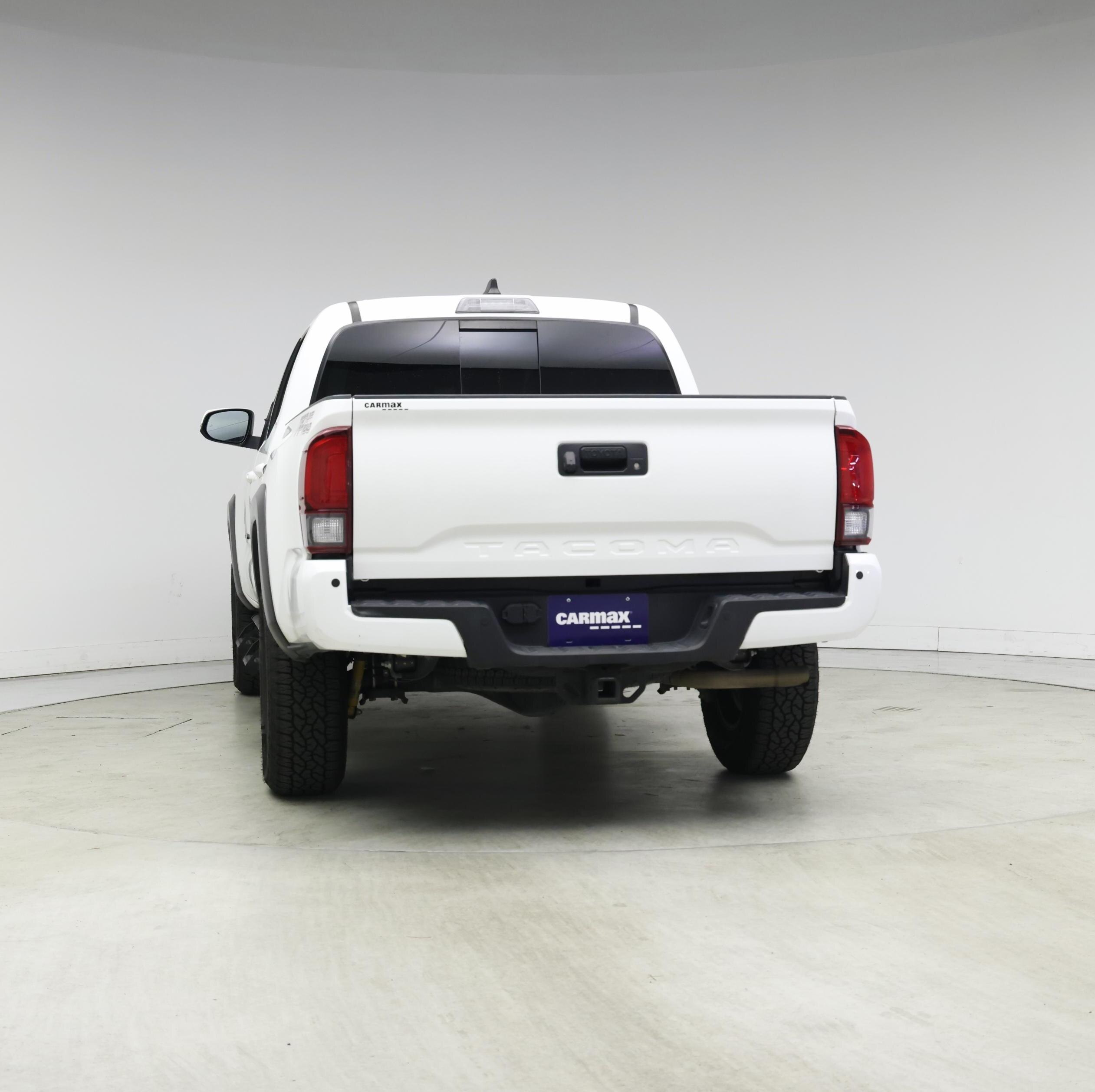 Thumbnail: 2022 Toyota Tacoma - 6