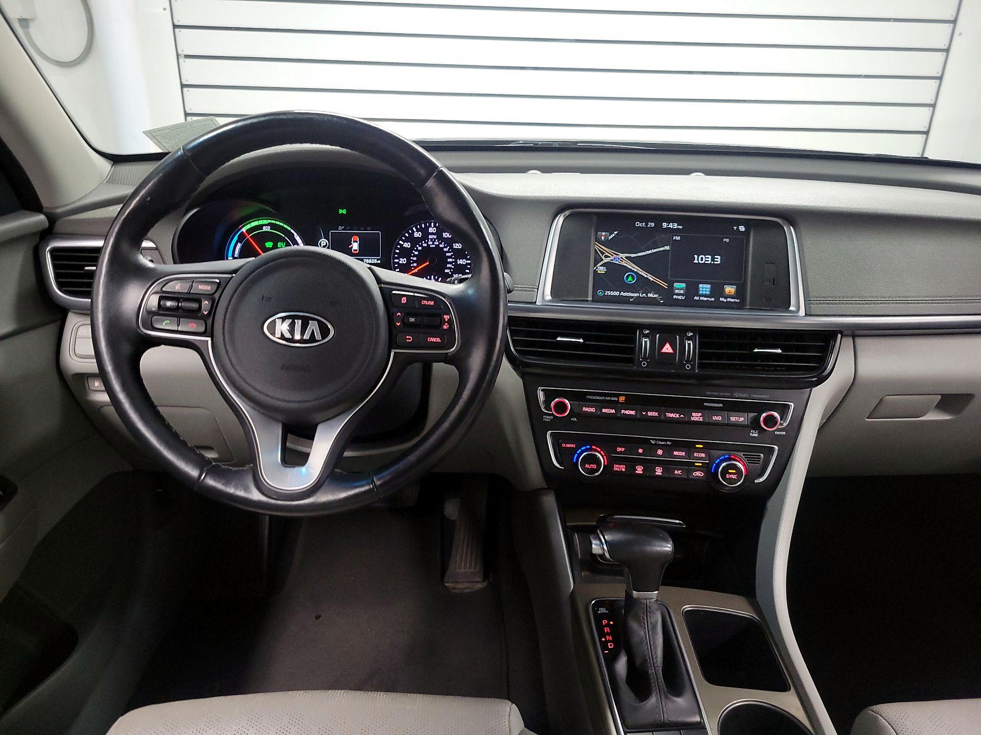 Thumbnail: 2017 Kia Optima - 9