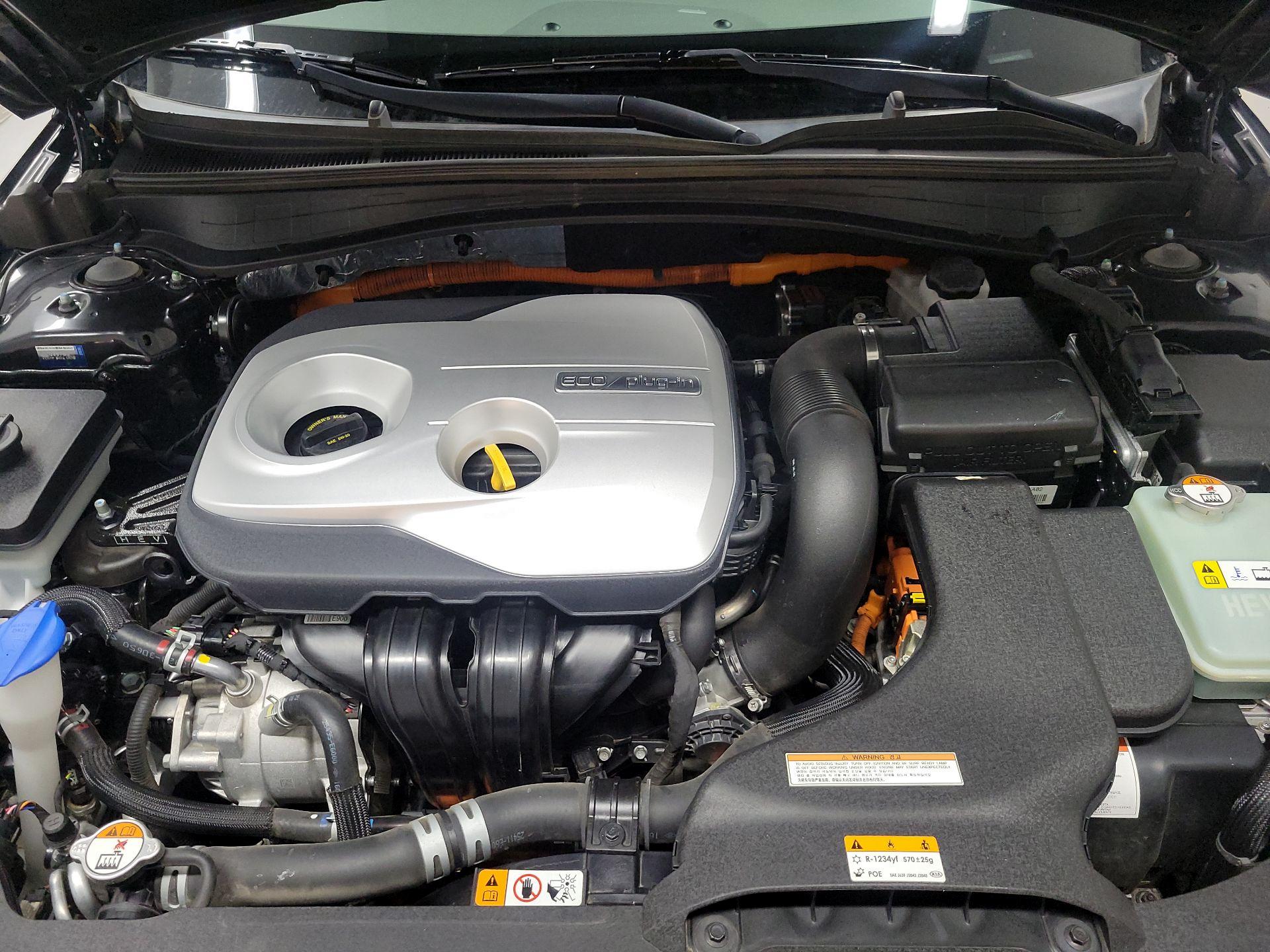 Thumbnail: 2017 Kia Optima - 19