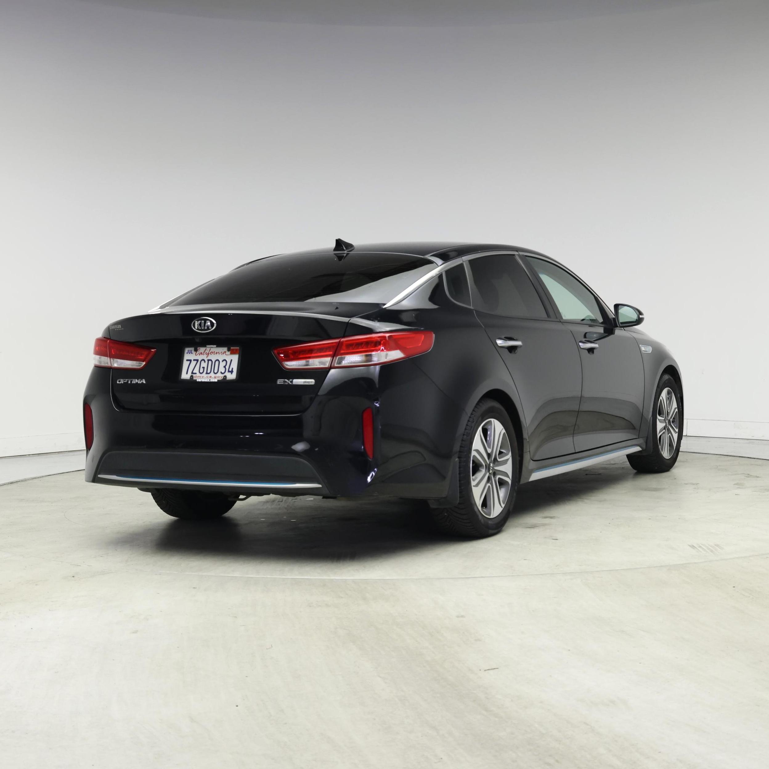 Thumbnail: 2017 Kia Optima - 8