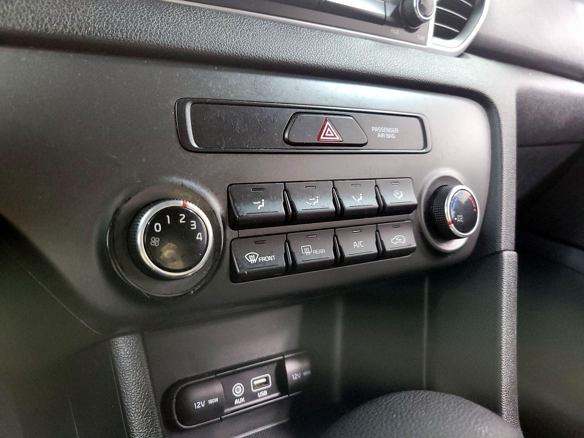 Thumbnail: 2019 Kia Sportage - 16