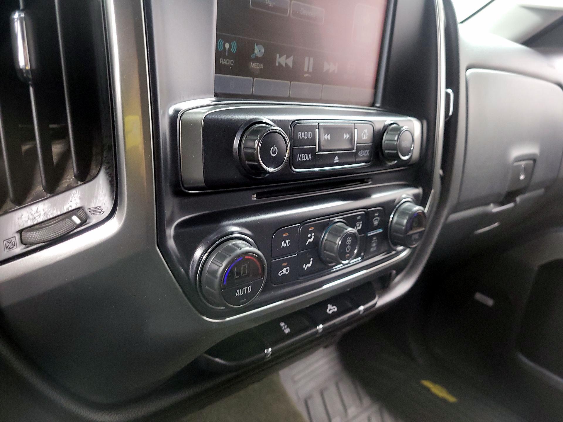 Thumbnail: 2016 Chevrolet Silverado 1500 - 15