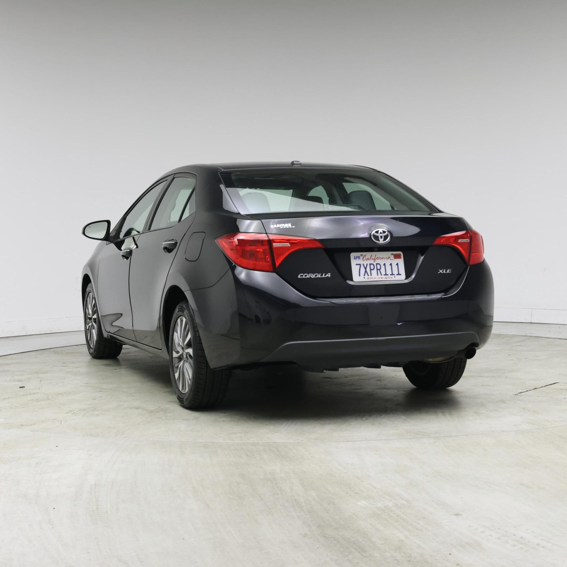 Thumbnail: 2017 Toyota Corolla - 6