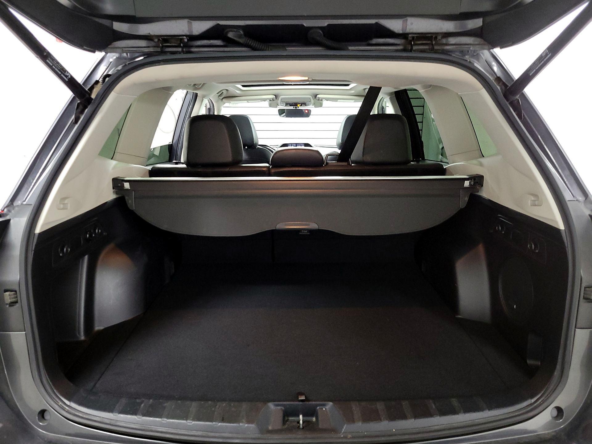 Thumbnail: 2020 Subaru Forester - 20