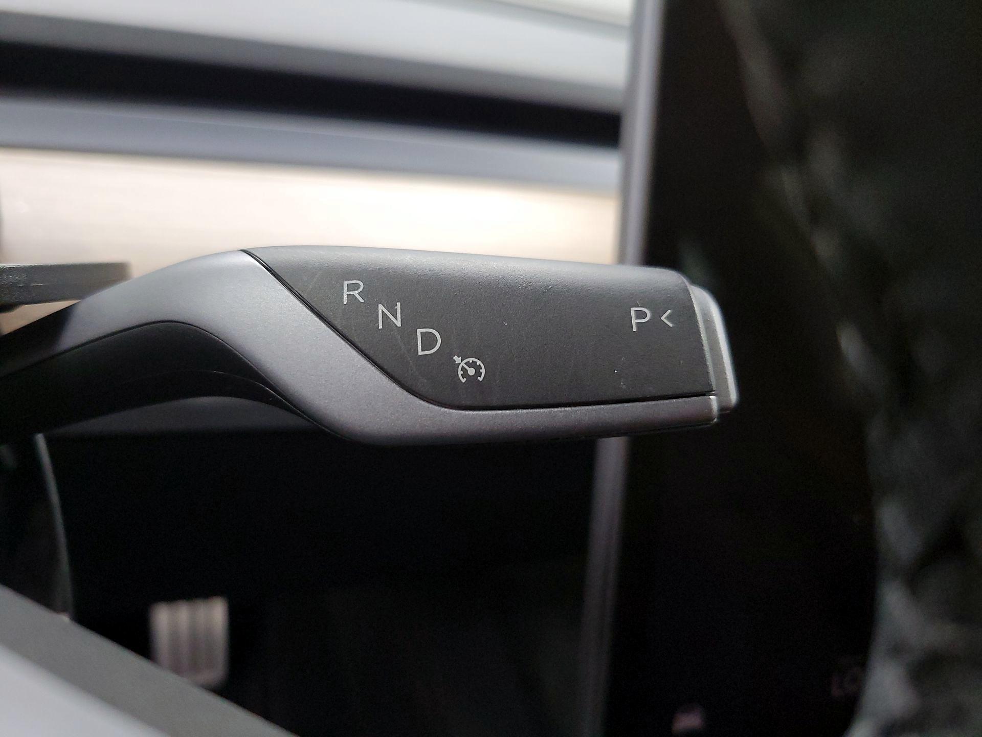 Thumbnail: 2023 Tesla Model 3 - 17