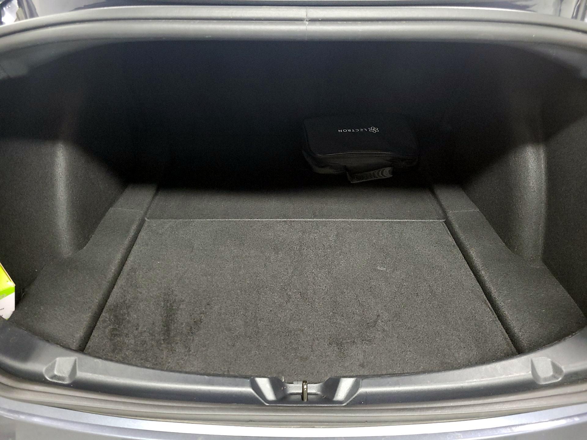 Thumbnail: 2023 Tesla Model 3 - 19