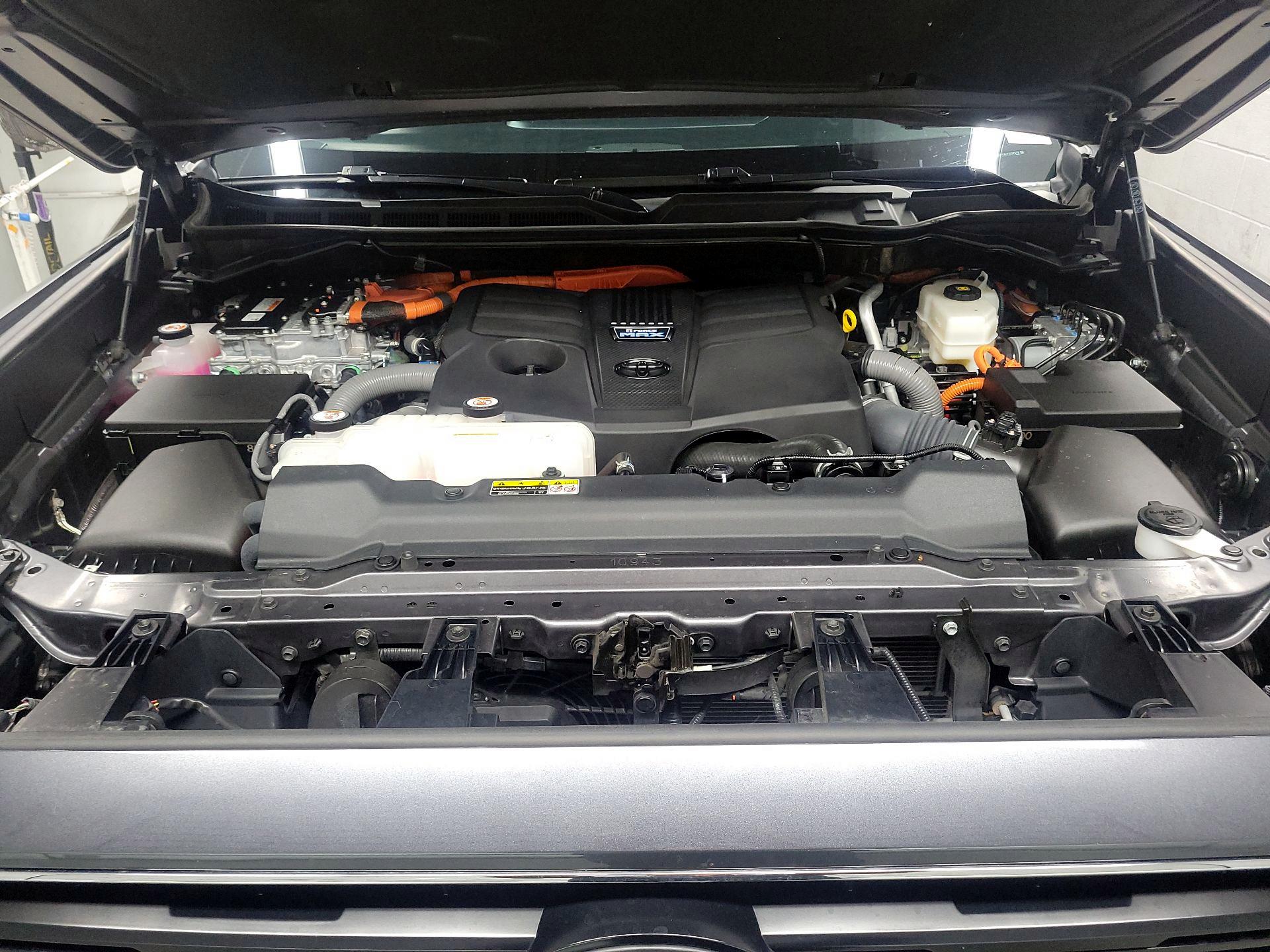 Thumbnail: 2023 Toyota Sequoia - 20