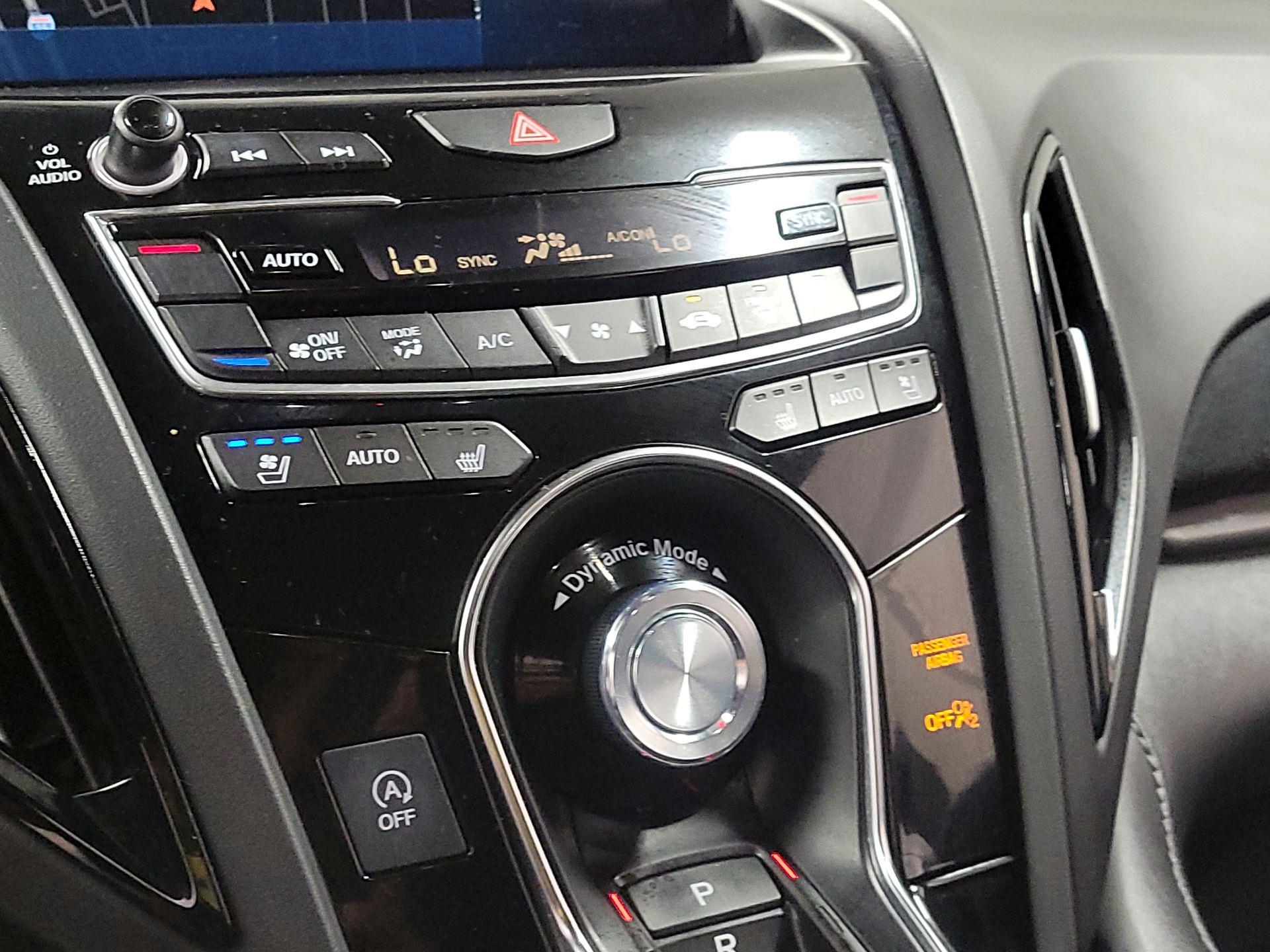 Thumbnail: 2021 Acura RDX - 15