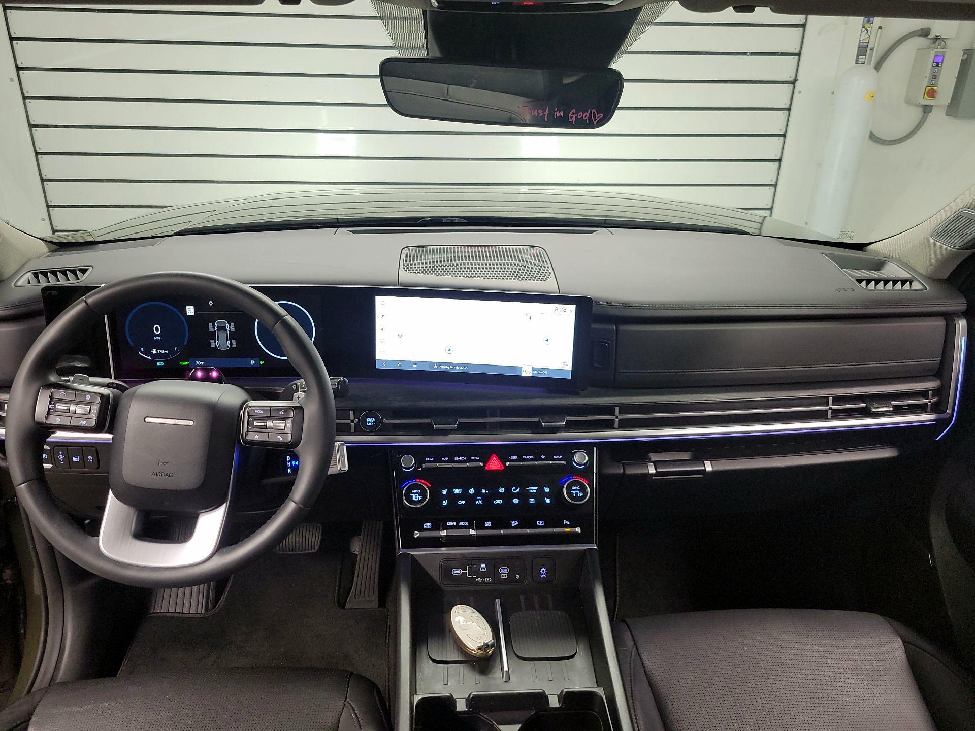 Thumbnail: 2024 Hyundai Santa Fe - 9