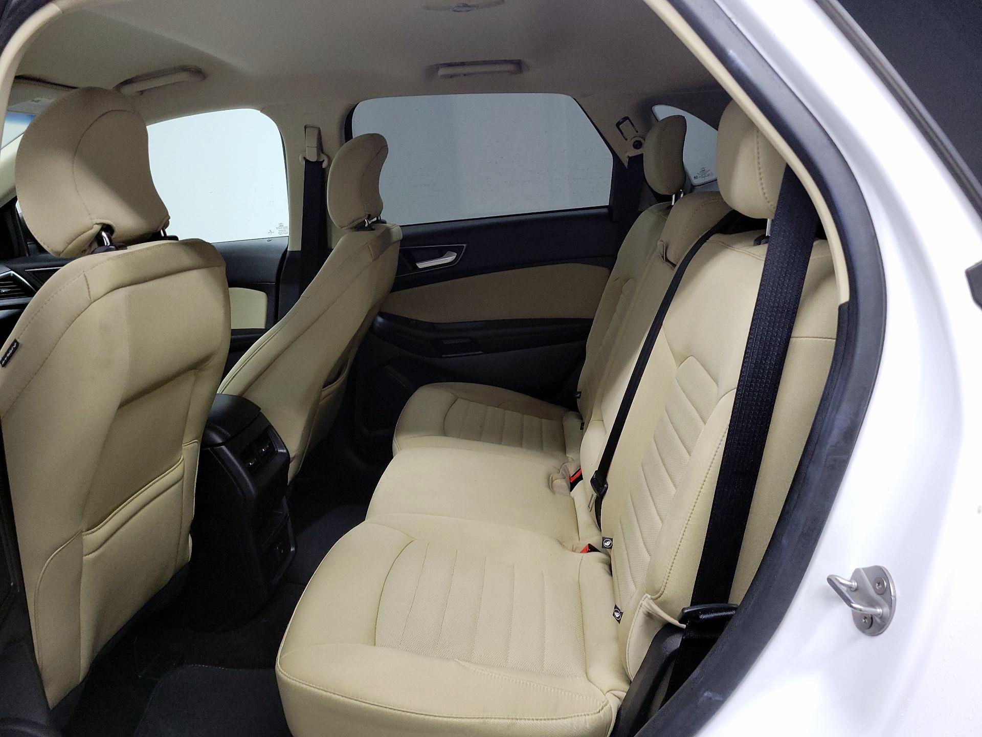 Thumbnail: 2019 Ford Edge - 18