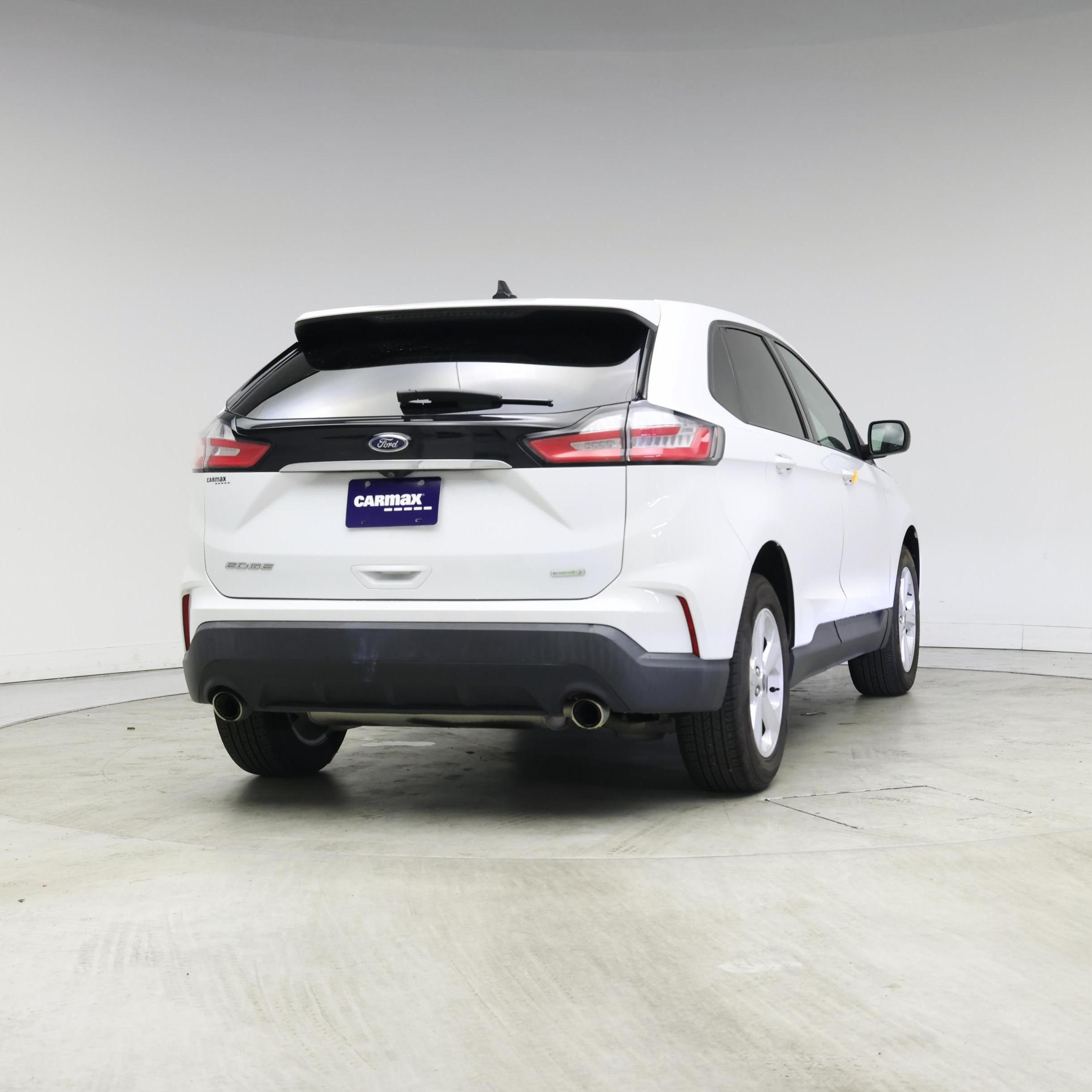 Thumbnail: 2019 Ford Edge - 8