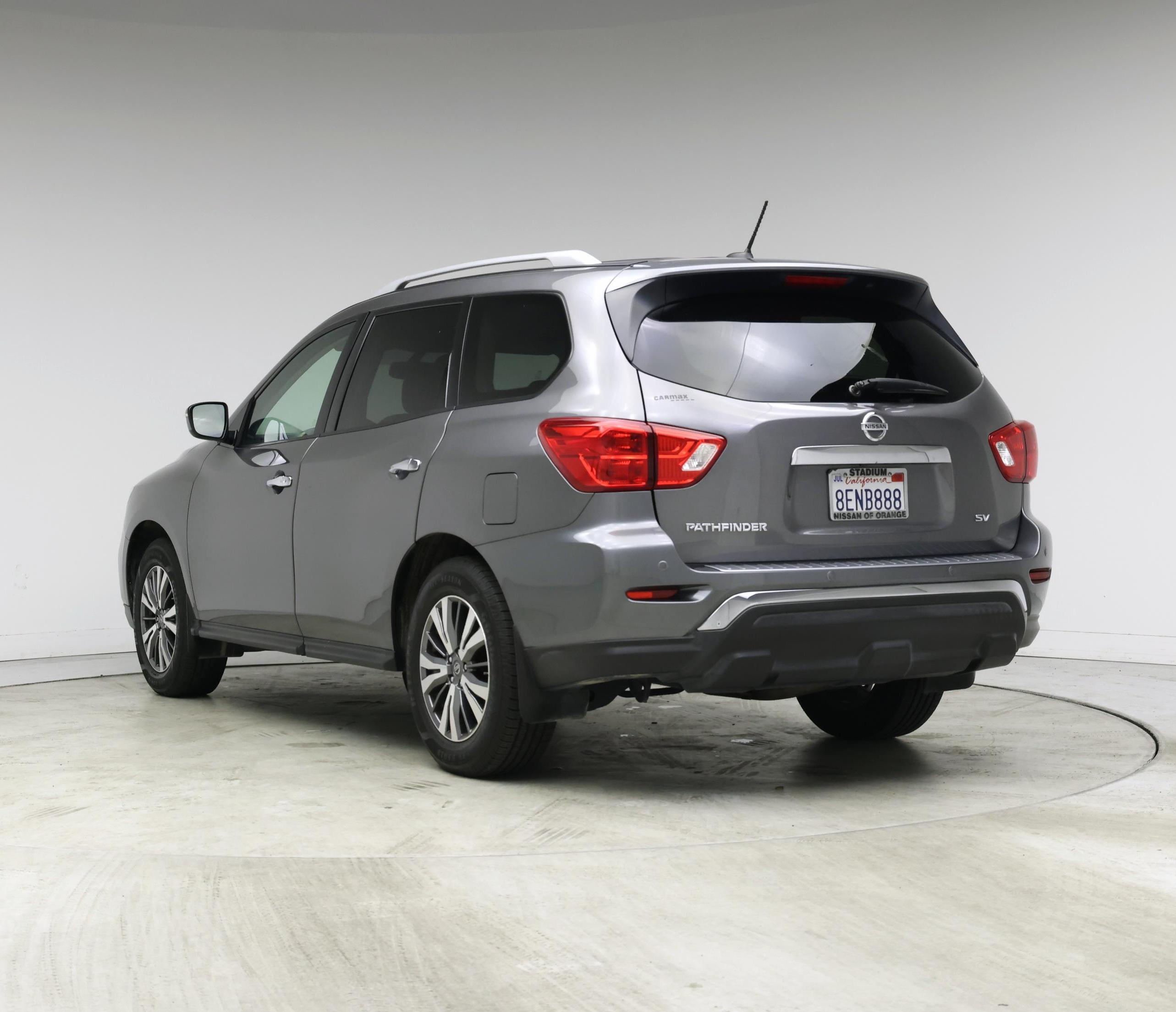 Thumbnail: 2018 Nissan Pathfinder - 2