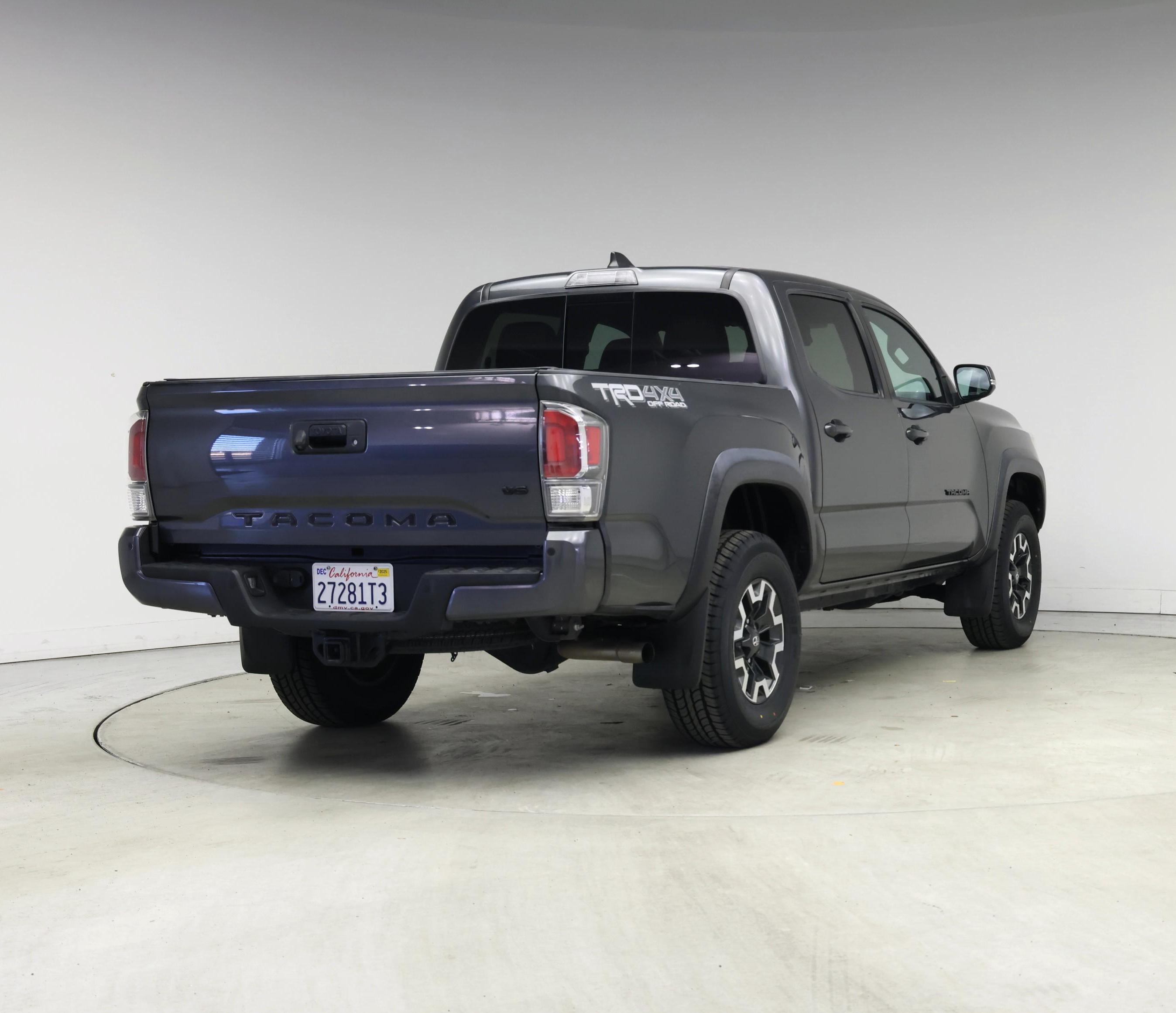 Thumbnail: 2020 Toyota Tacoma - 8