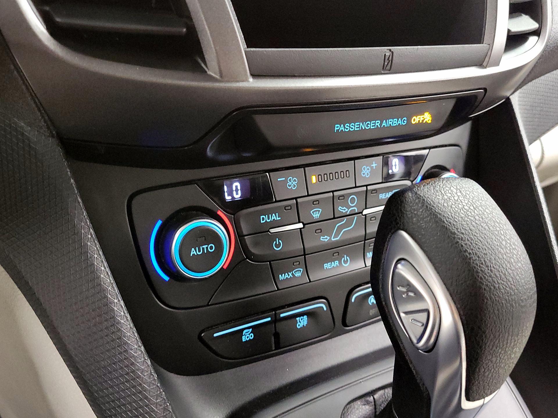 Thumbnail: 2020 Ford Transit Series - 15