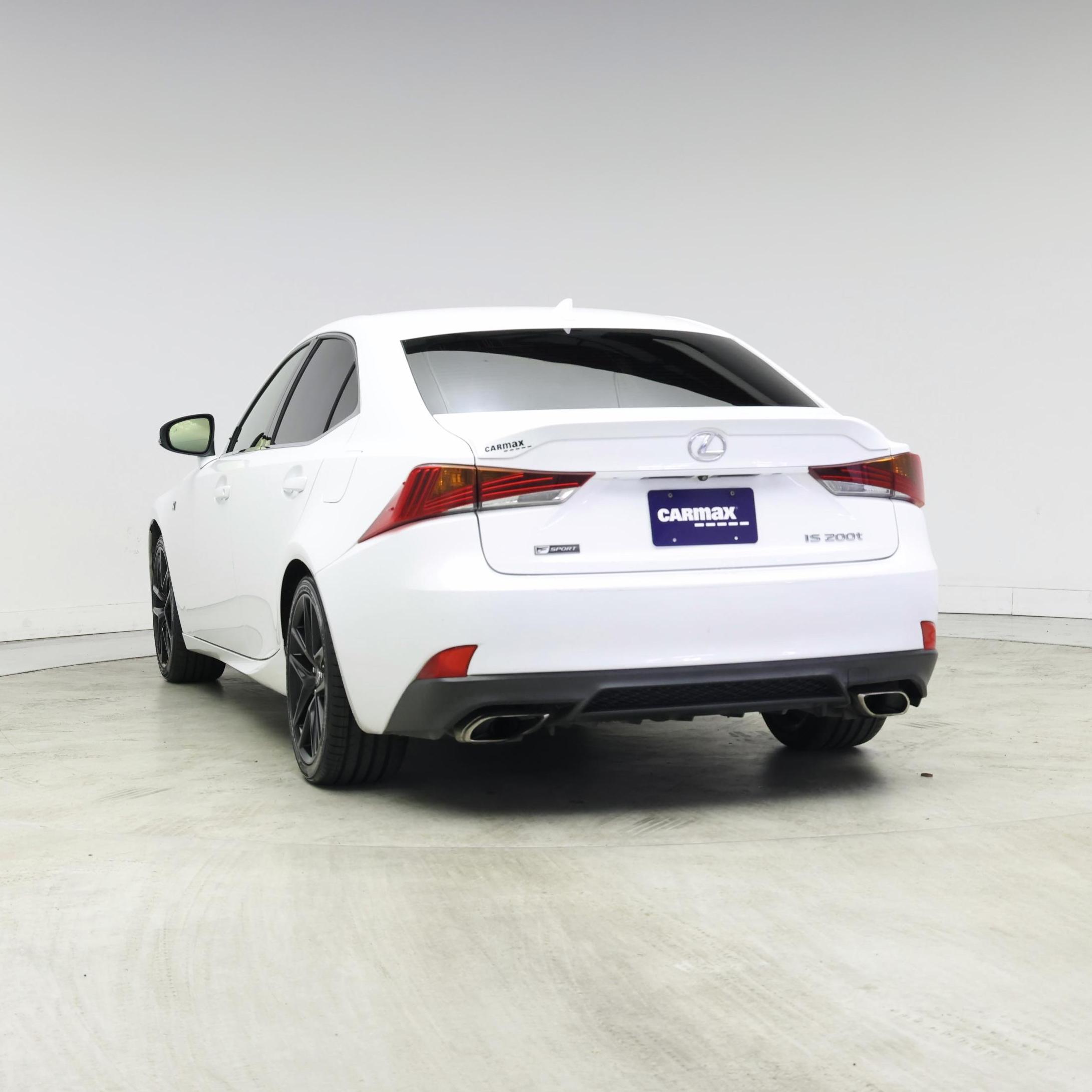 Thumbnail: 2017 Lexus IS - 6