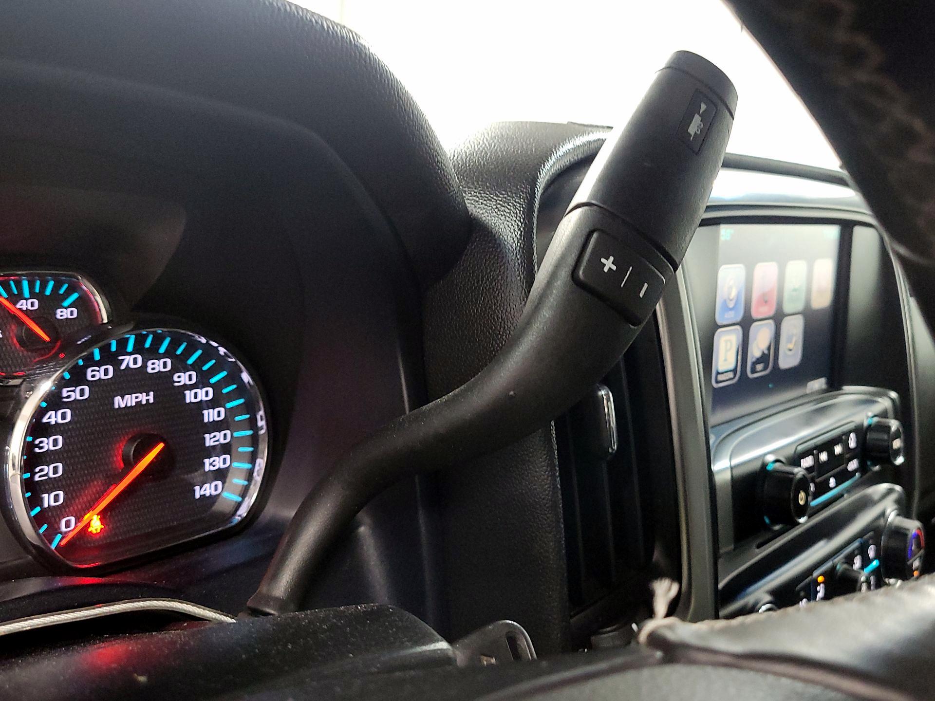 Thumbnail: 2015 Chevrolet Silverado 2500 - 16