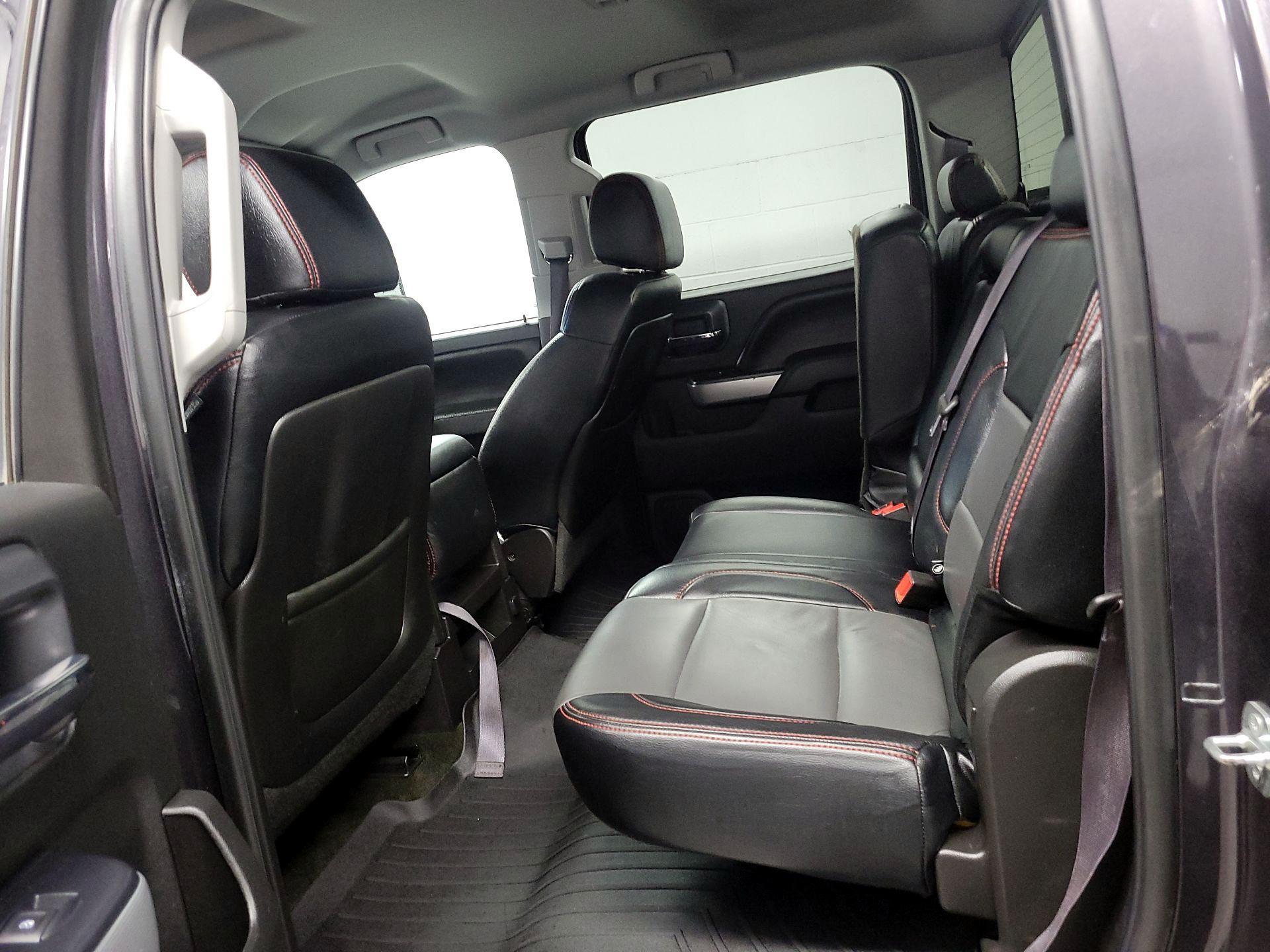 Thumbnail: 2015 Chevrolet Silverado 2500 - 17