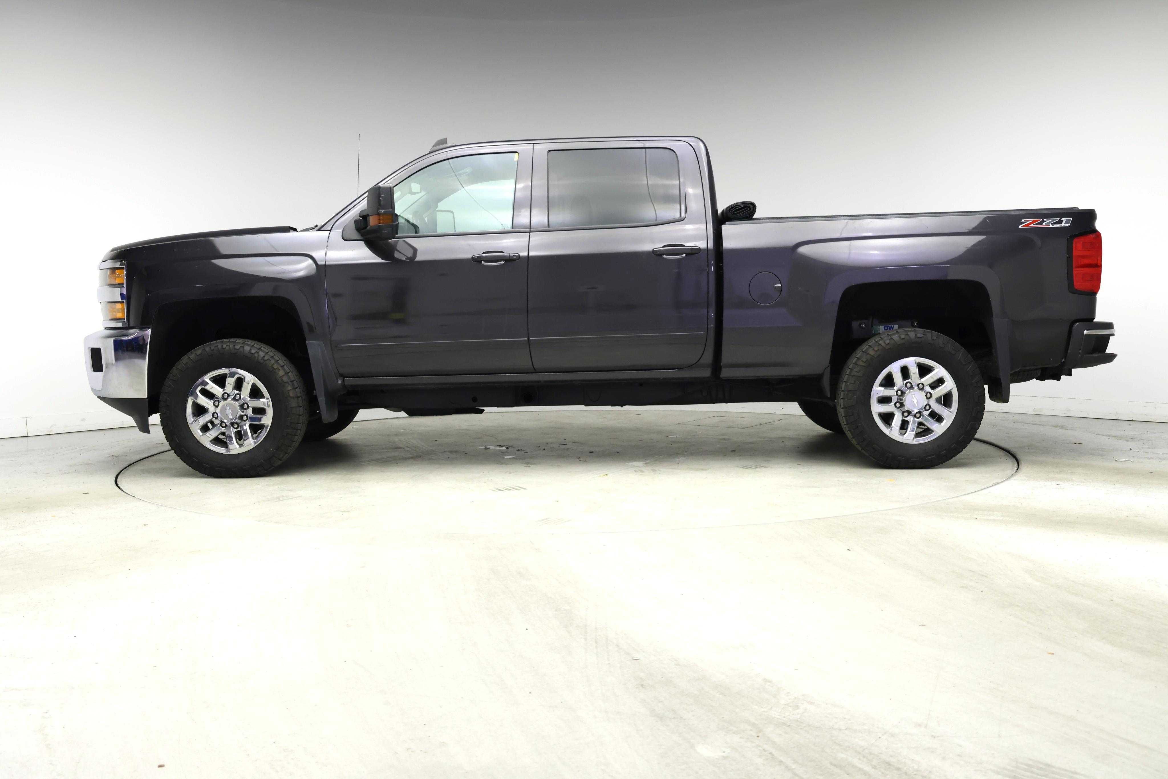 Thumbnail: 2015 Chevrolet Silverado 2500 - 3