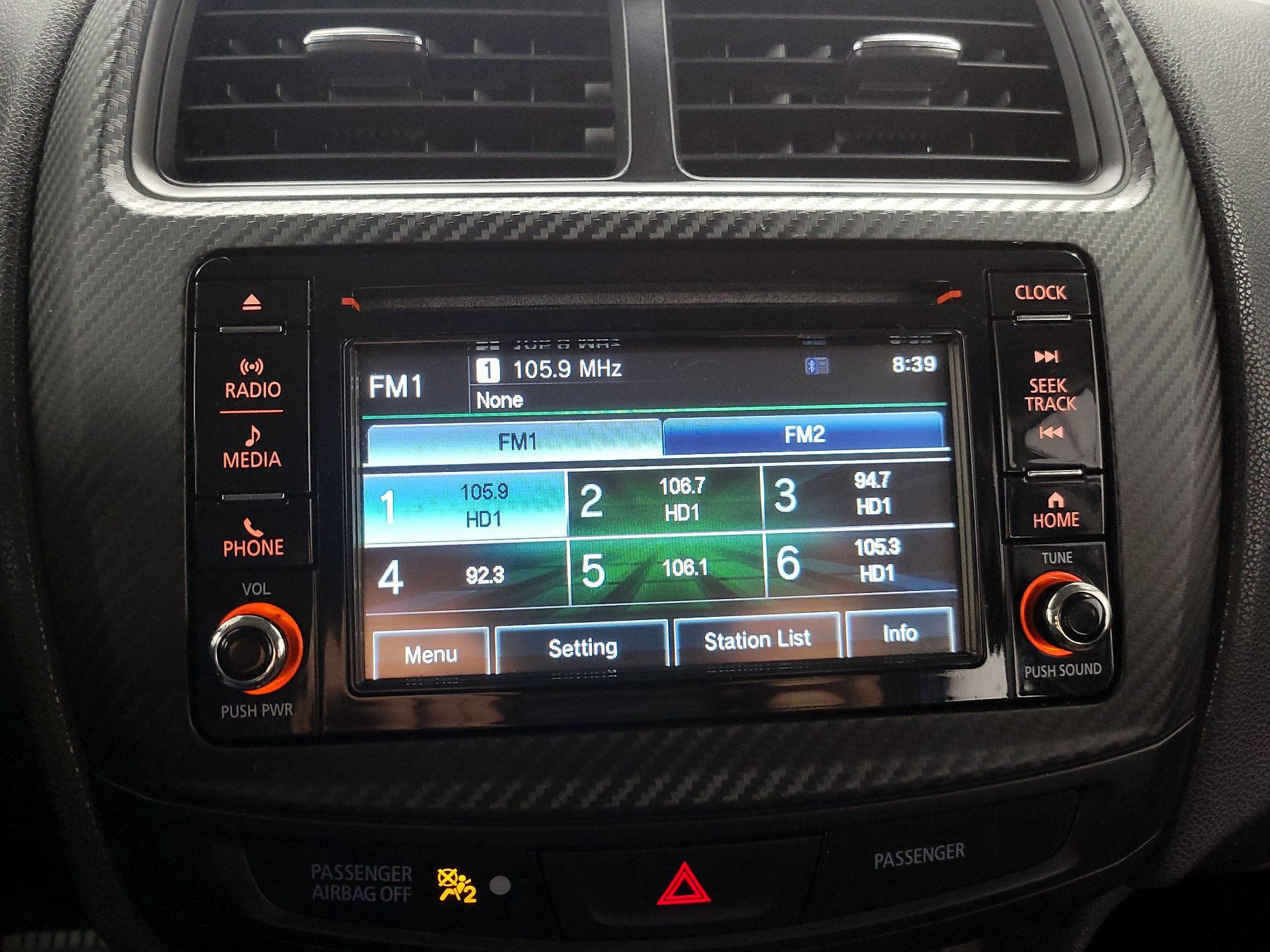 Thumbnail: 2017 Mitsubishi Outlander Sport - 15