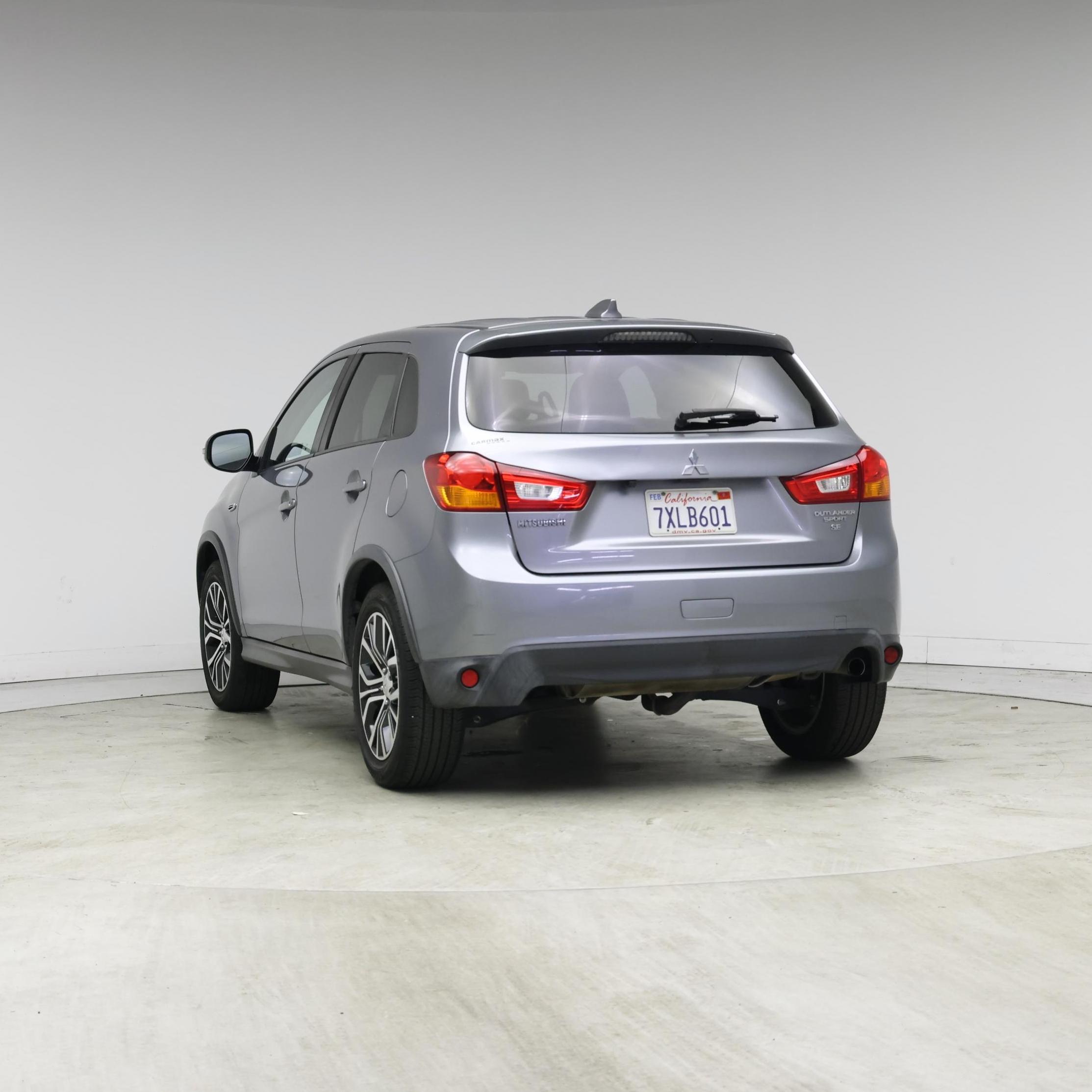 Thumbnail: 2017 Mitsubishi Outlander Sport - 2