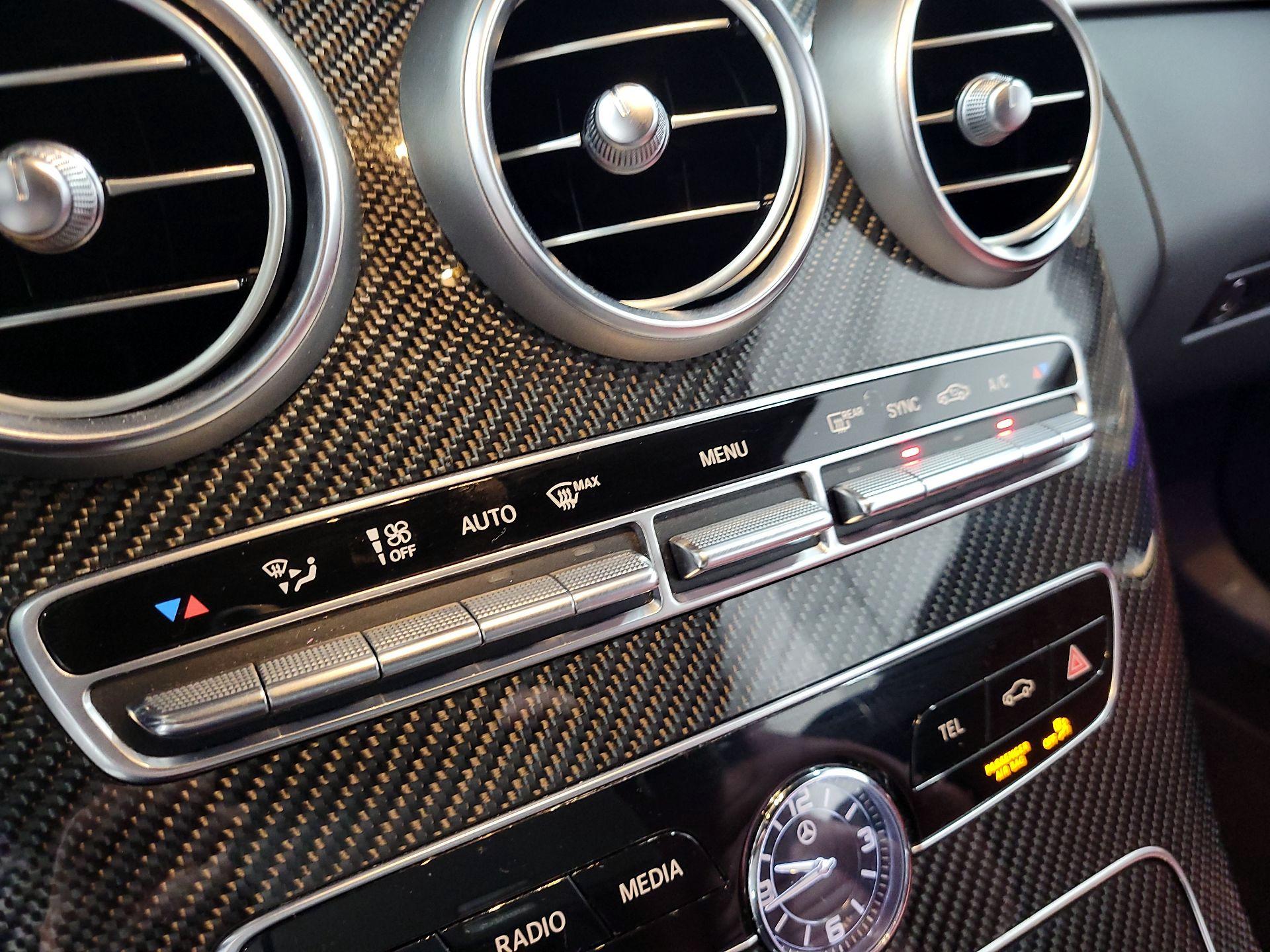 Thumbnail: 2023 Mercedes-Benz C-Class - 16