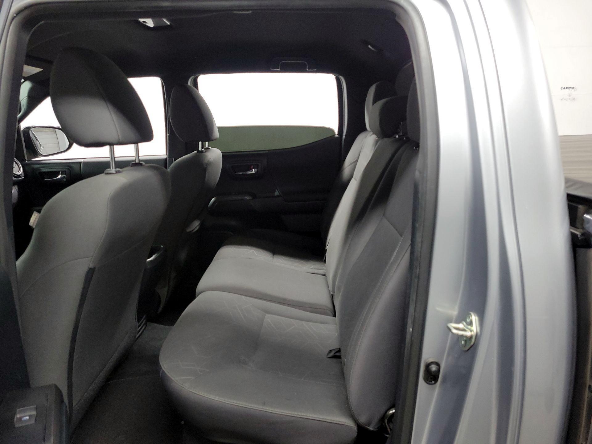 Thumbnail: 2017 Toyota Tacoma - 18