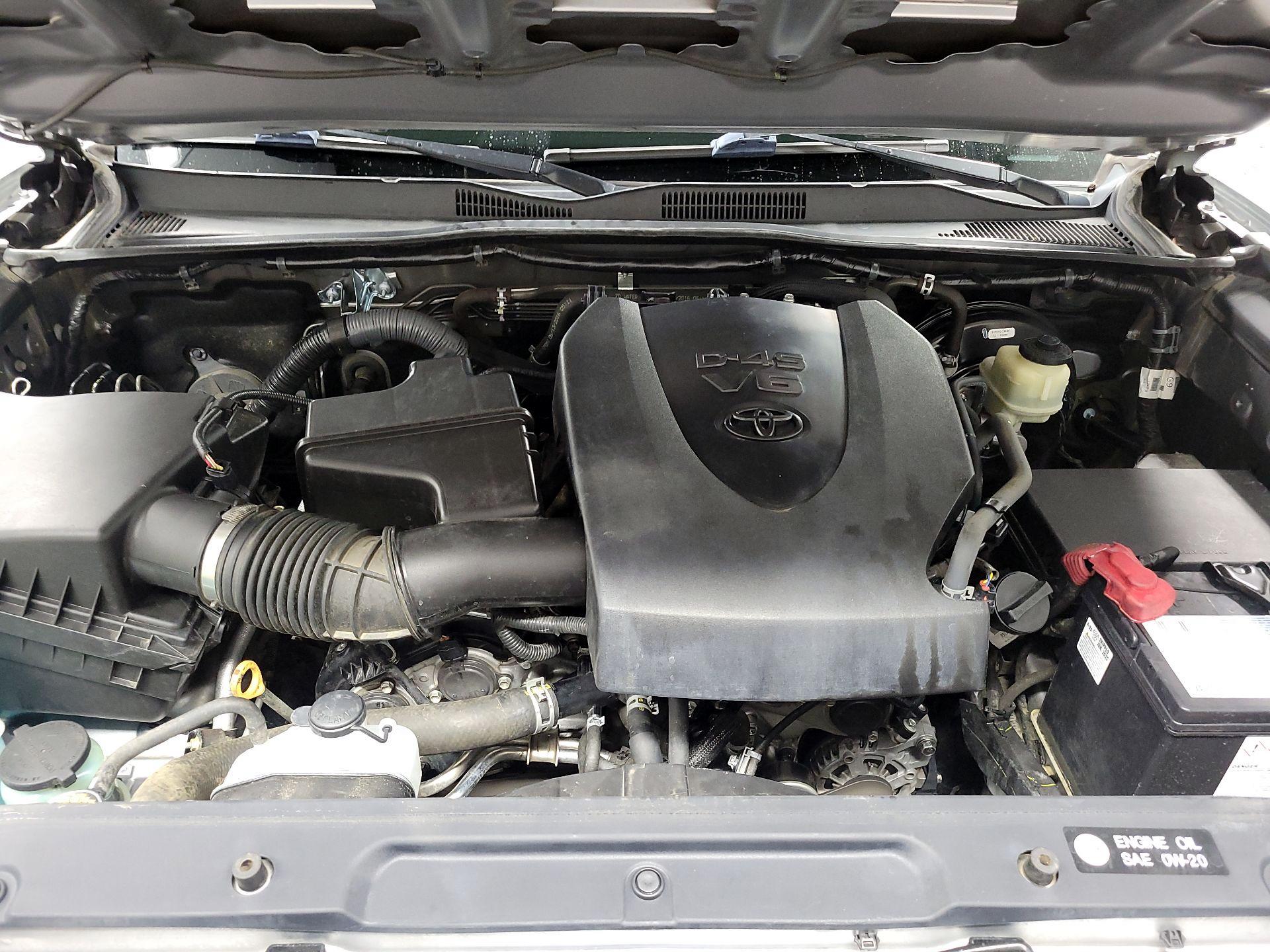 Thumbnail: 2017 Toyota Tacoma - 20