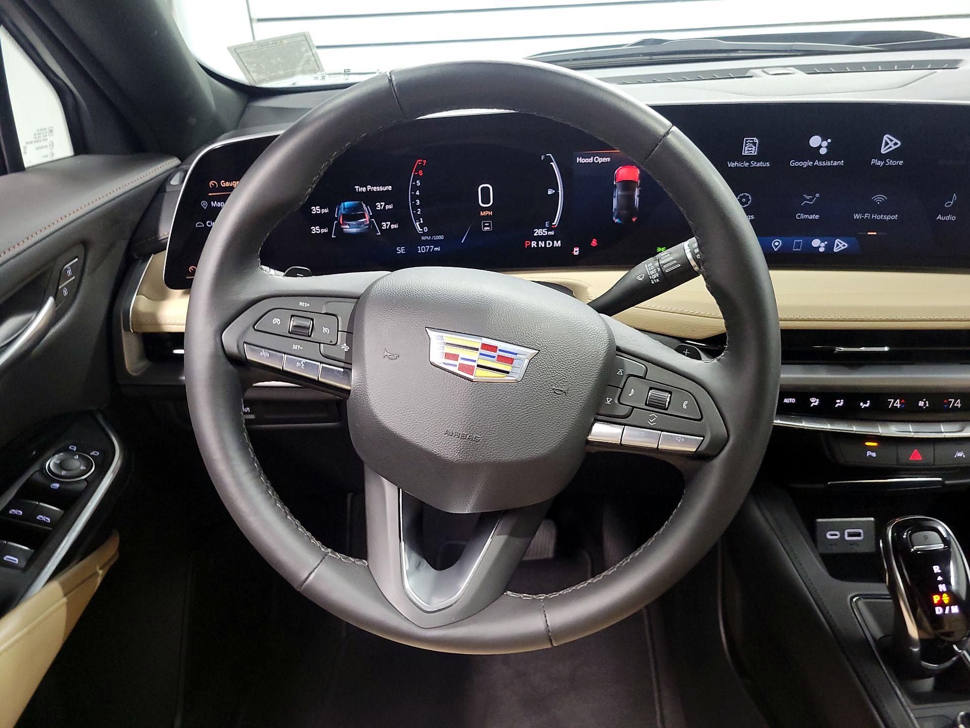 Thumbnail: 2024 Cadillac XT4 - 10