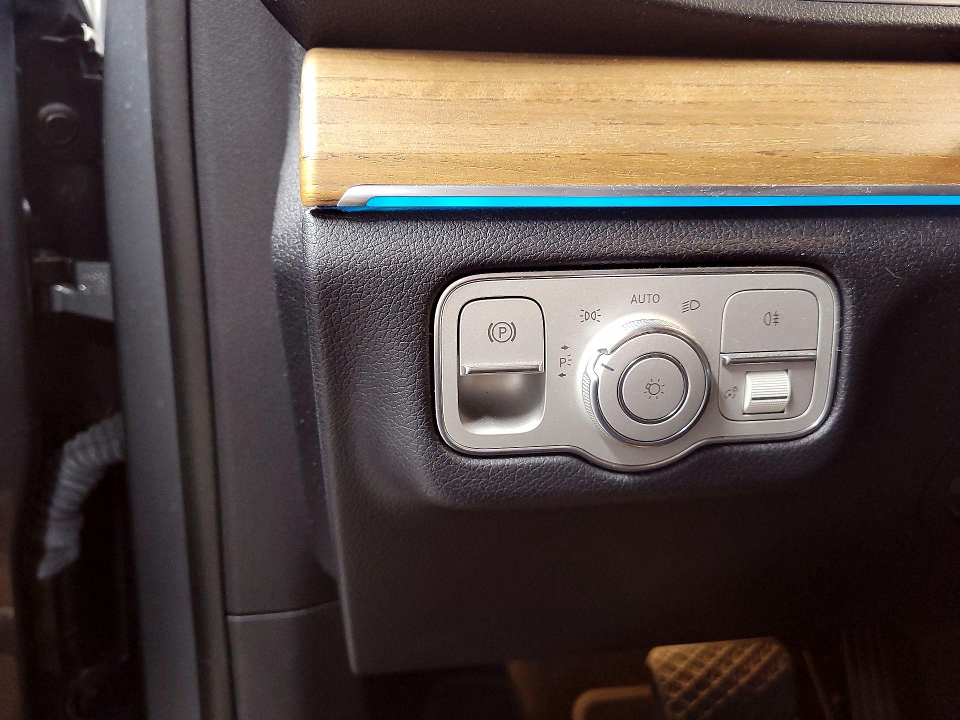 Thumbnail: 2021 Mercedes-Benz GLE - 13