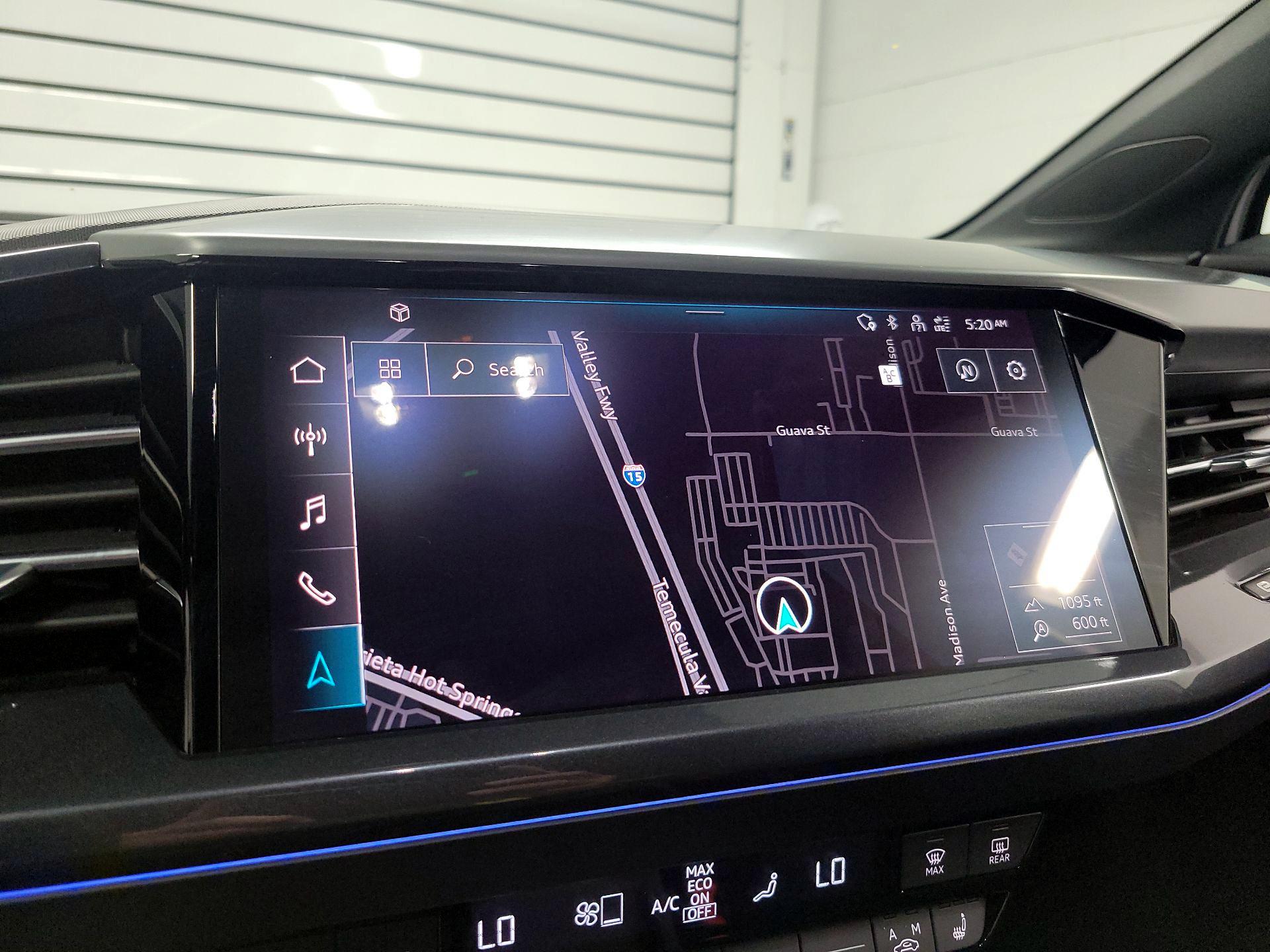 Thumbnail: 2024 Audi Q4 e-tron - 14