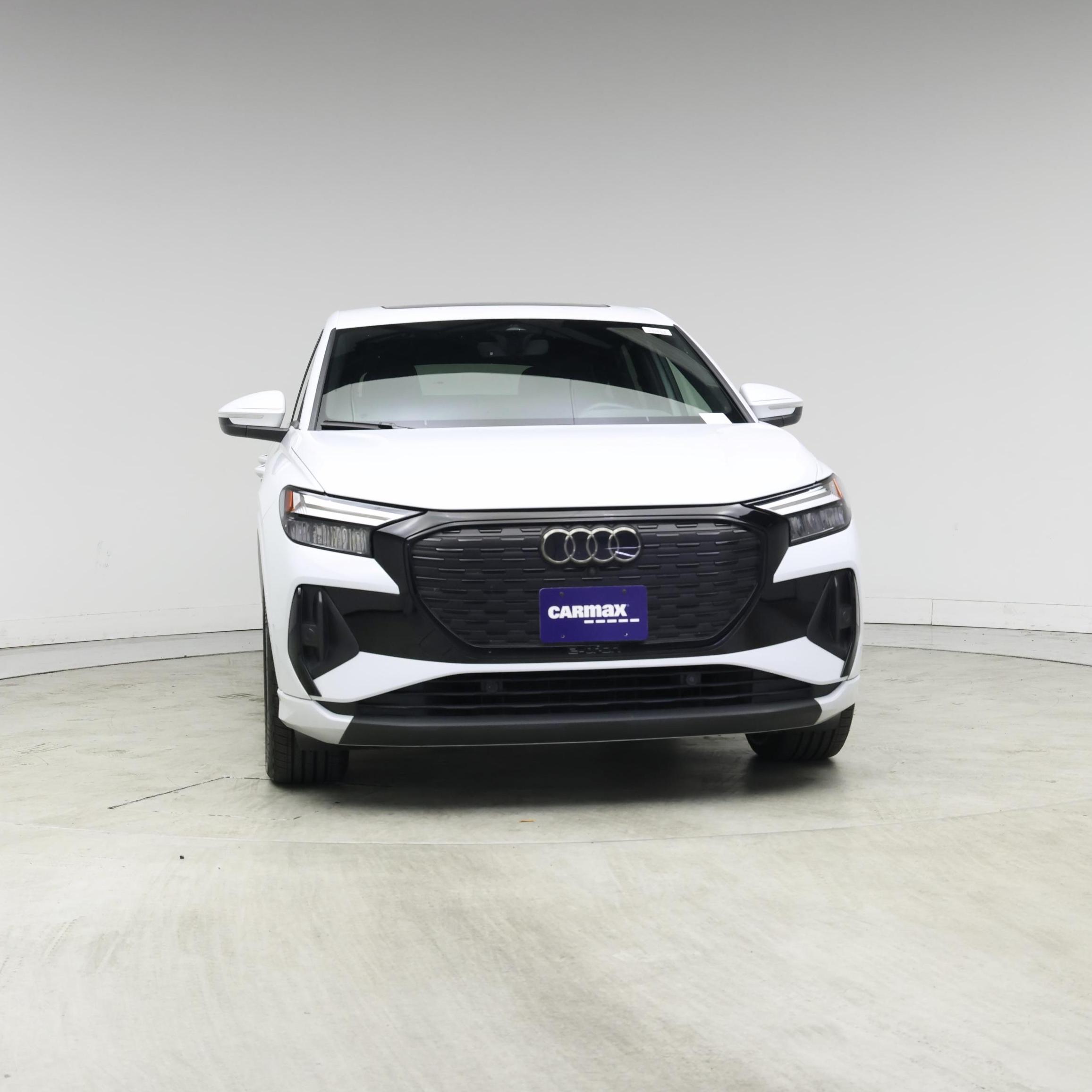 Thumbnail: 2024 Audi Q4 e-tron - 5