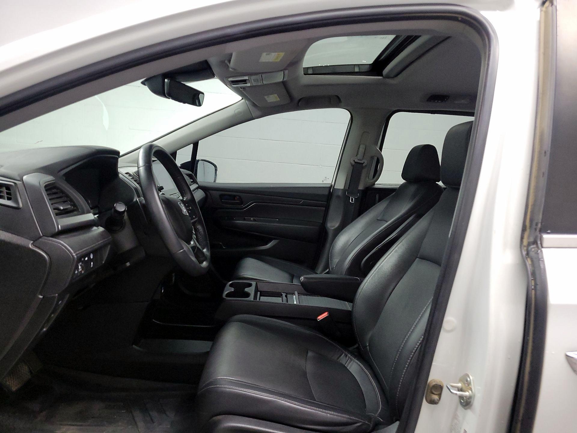 Thumbnail: 2022 Honda Odyssey - 19