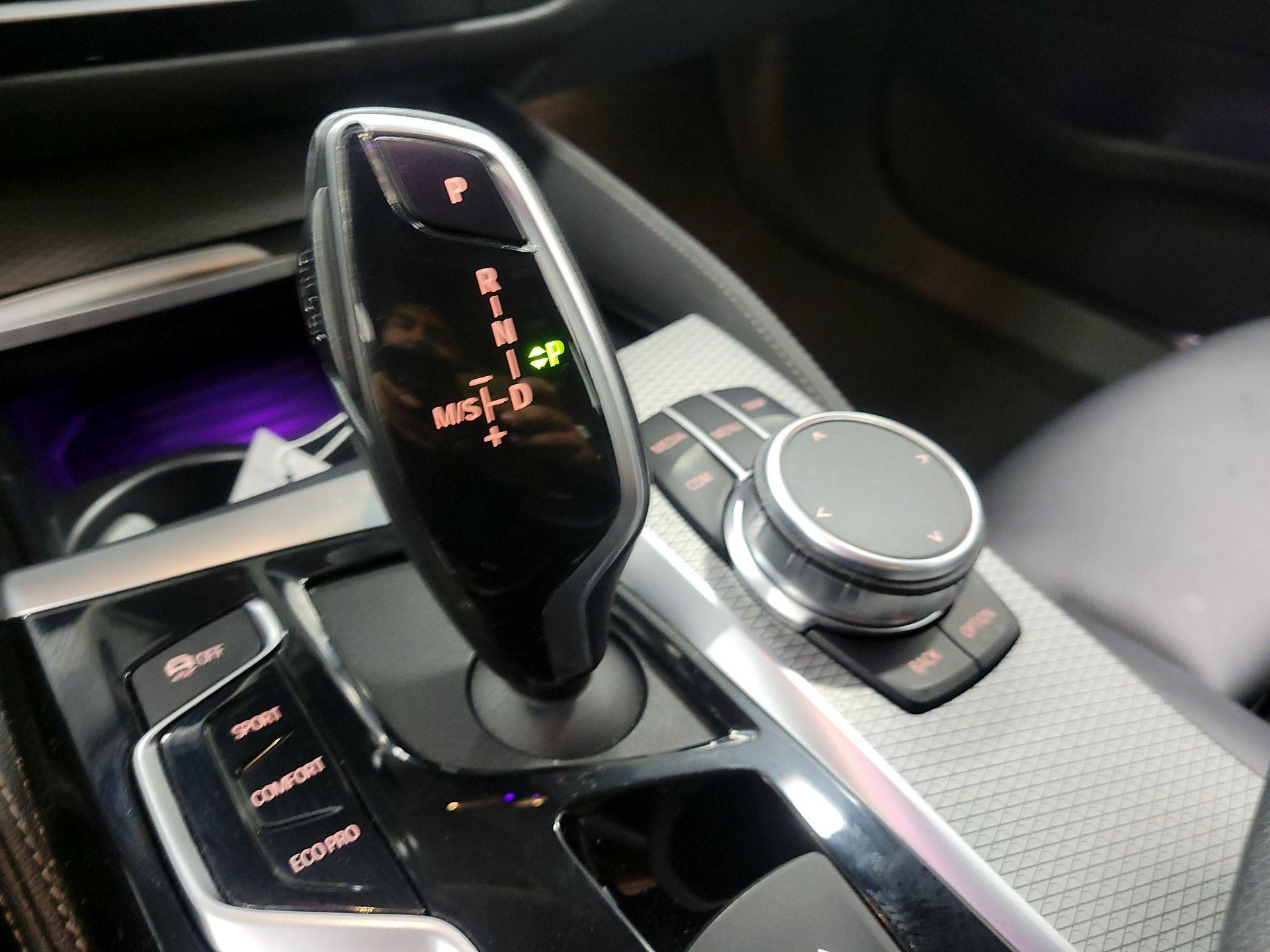 Thumbnail: 2019 BMW 5 Series - 16