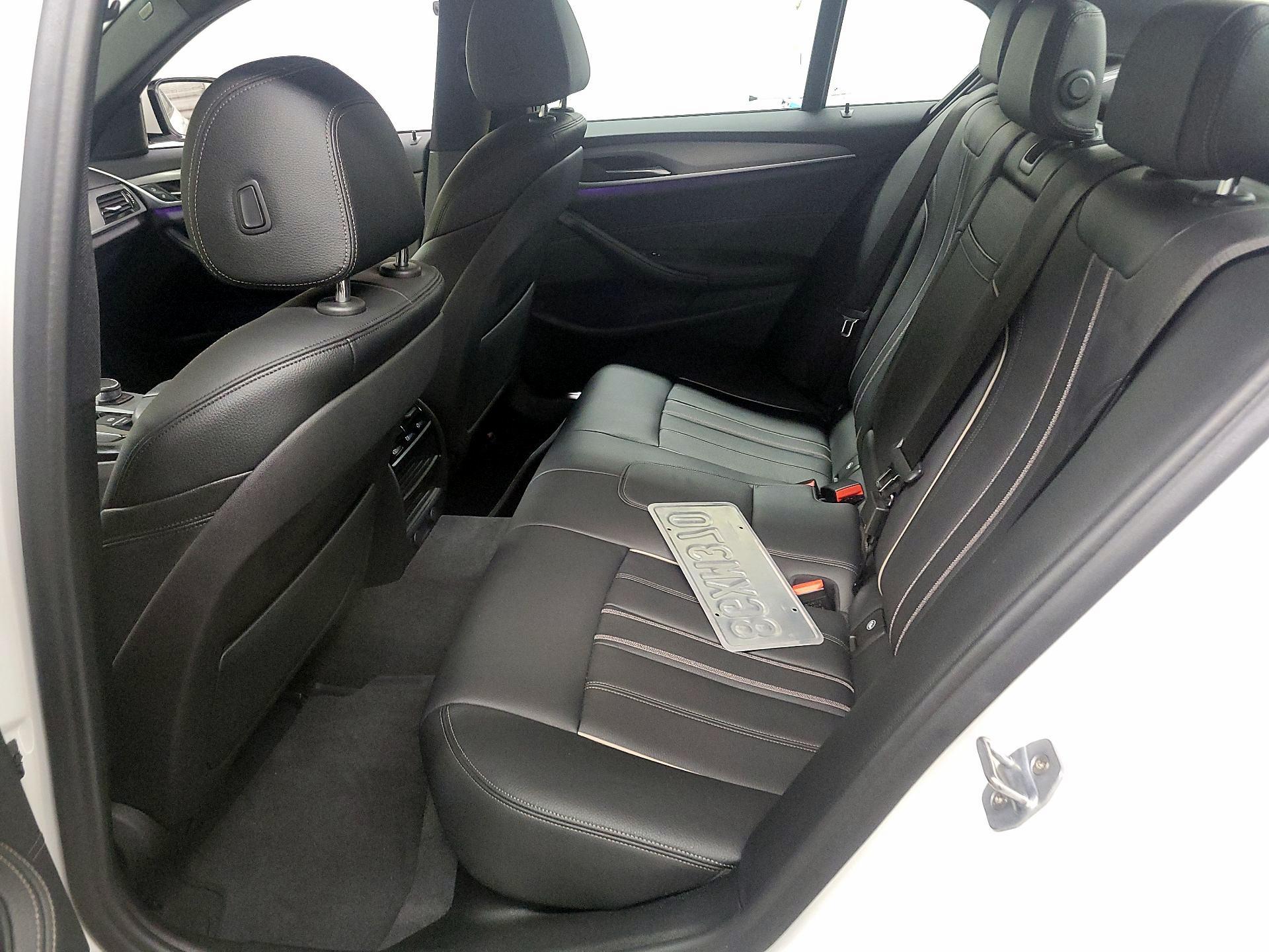 Thumbnail: 2019 BMW 5 Series - 17