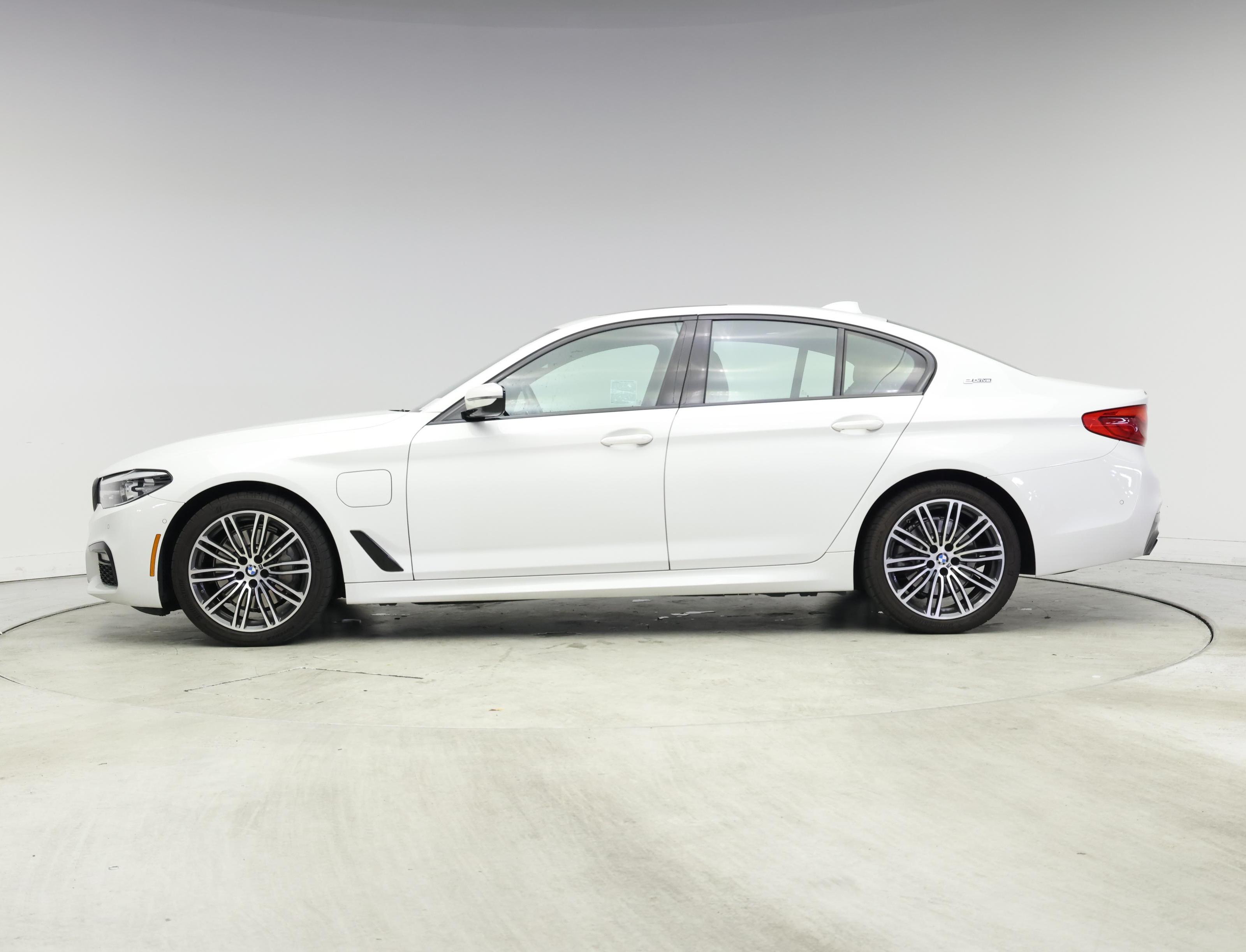 Thumbnail: 2019 BMW 5 Series - 3