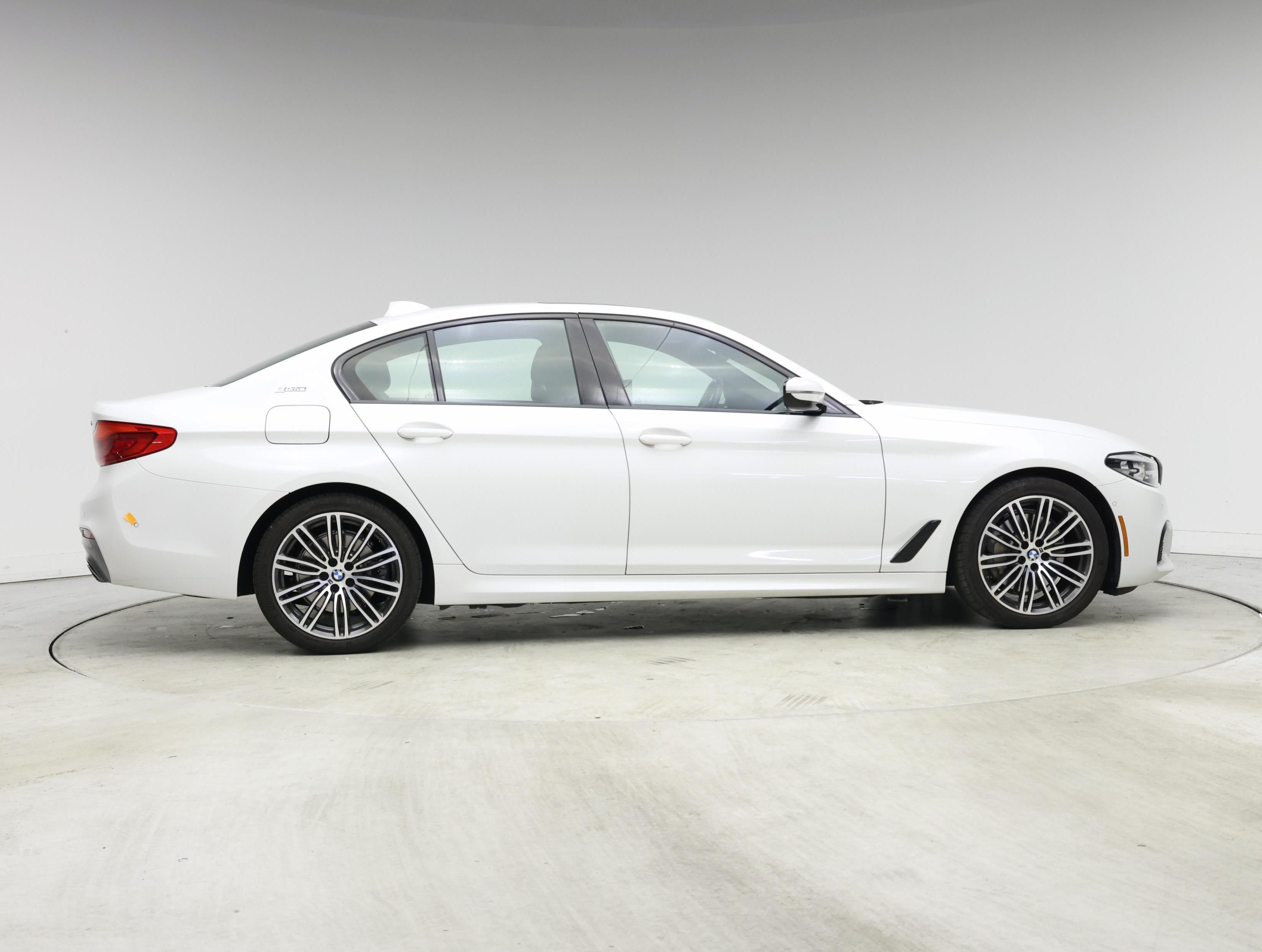 Thumbnail: 2019 BMW 5 Series - 7