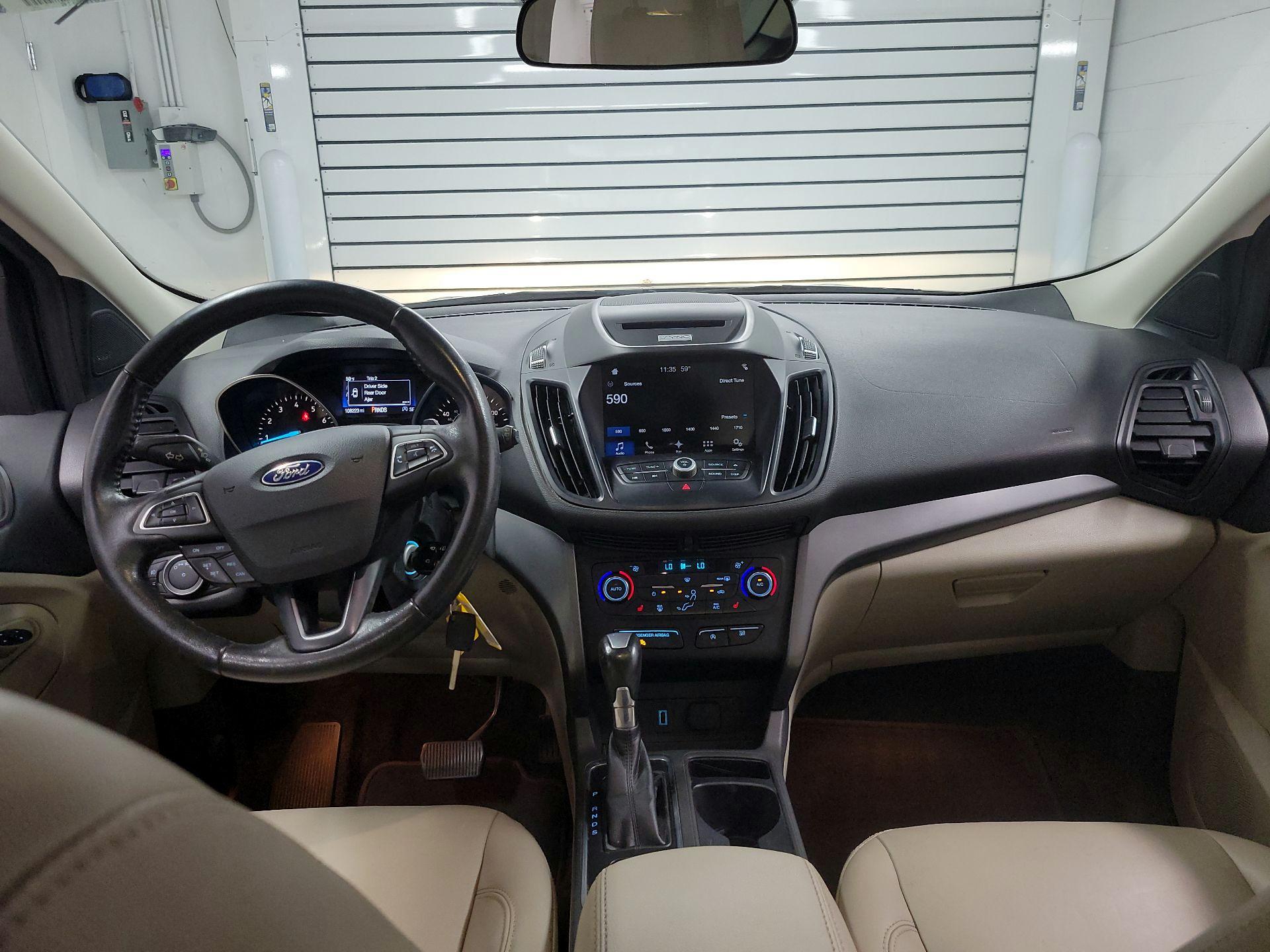 Thumbnail: 2017 Ford Escape - 9