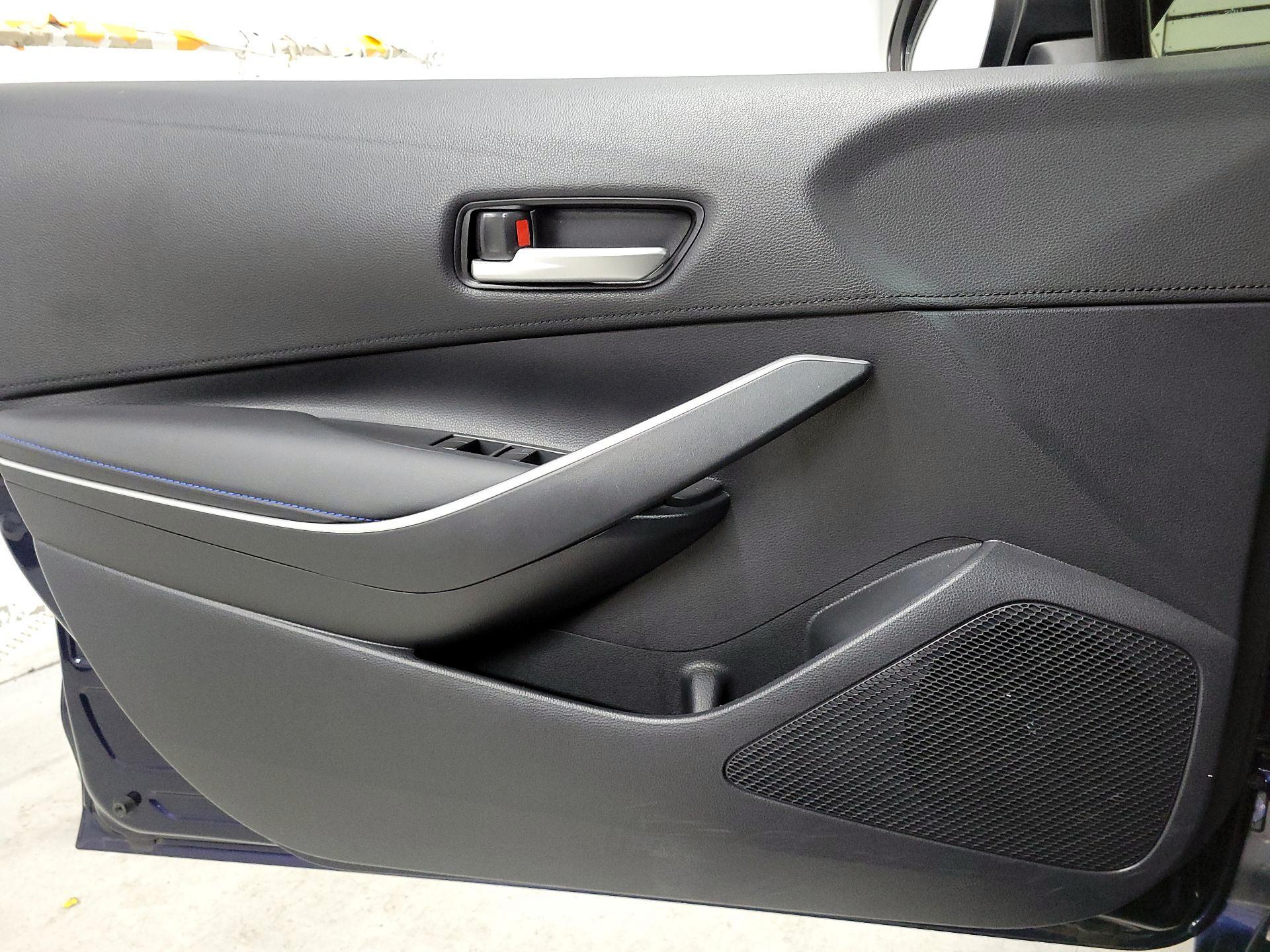 Thumbnail: 2020 Toyota Corolla - 12