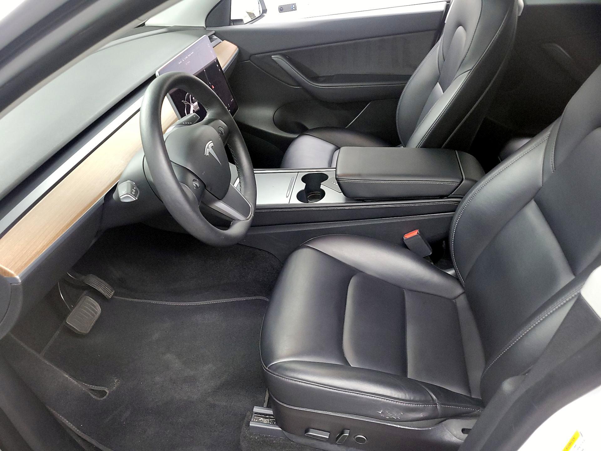 Thumbnail: 2022 Tesla Model Y - 11