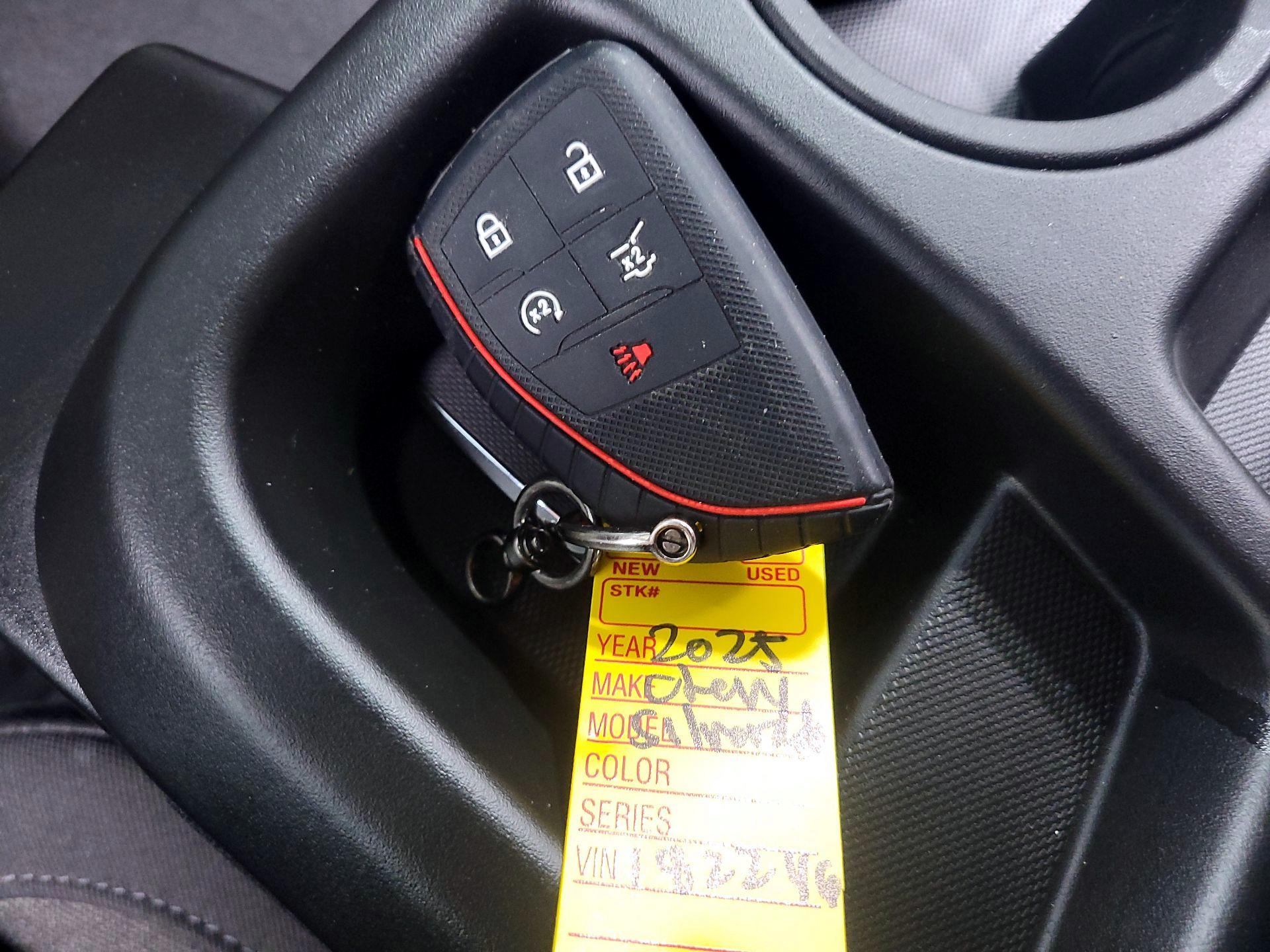 Thumbnail: 2025 Chevrolet Silverado 1500 - 20