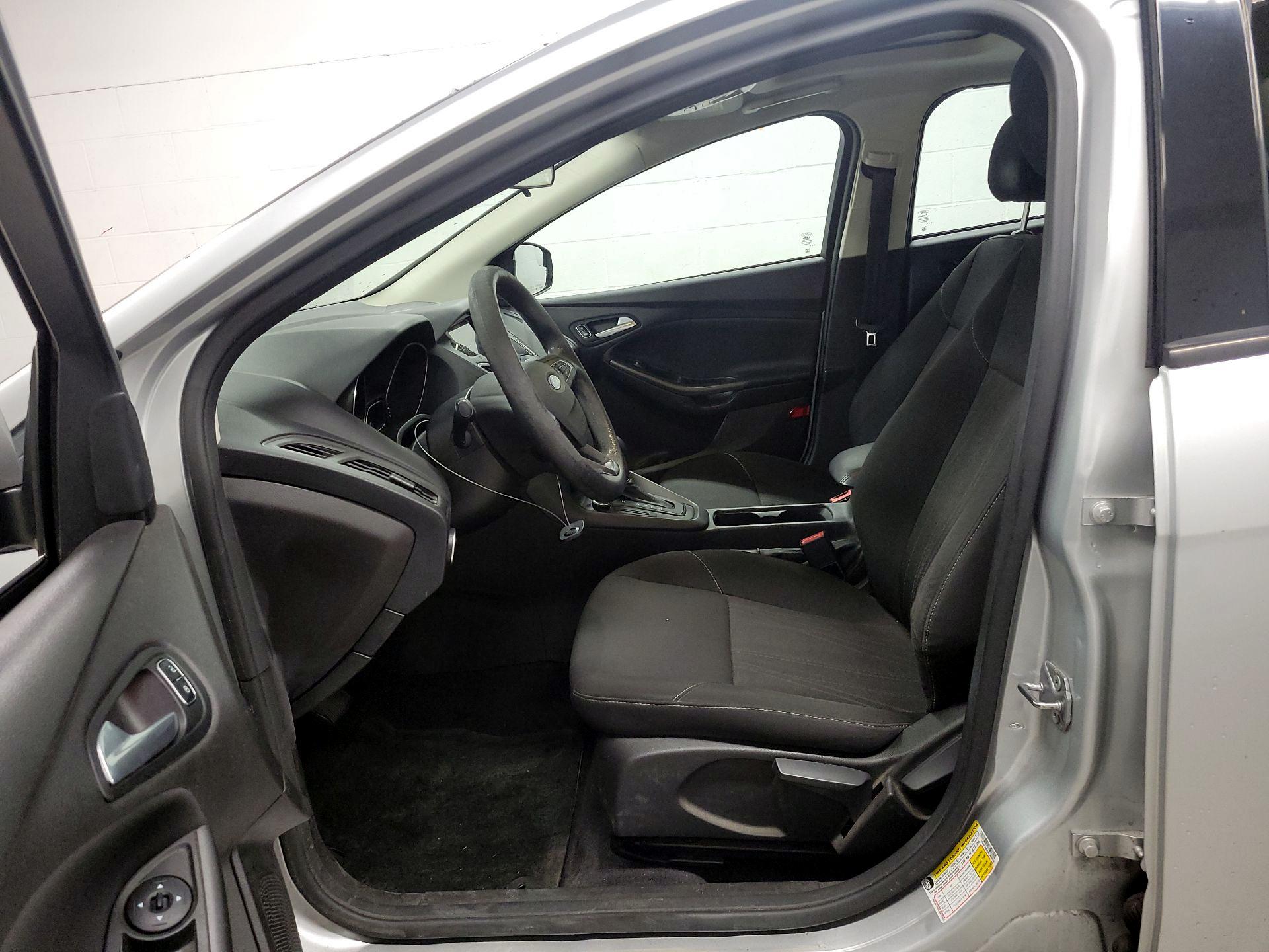 Thumbnail: 2017 Ford Focus - 11