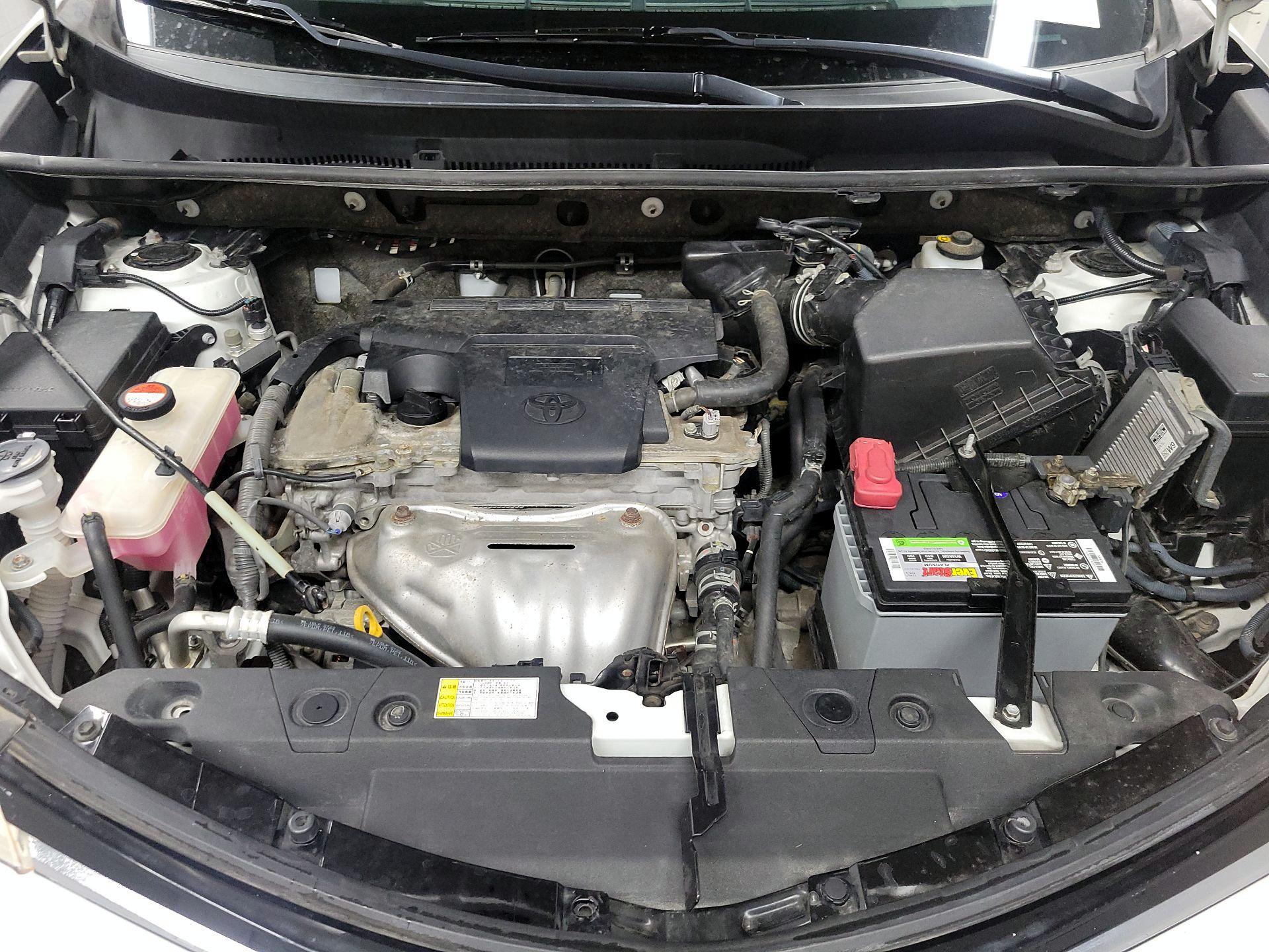 Thumbnail: 2016 Toyota RAV4 - 19