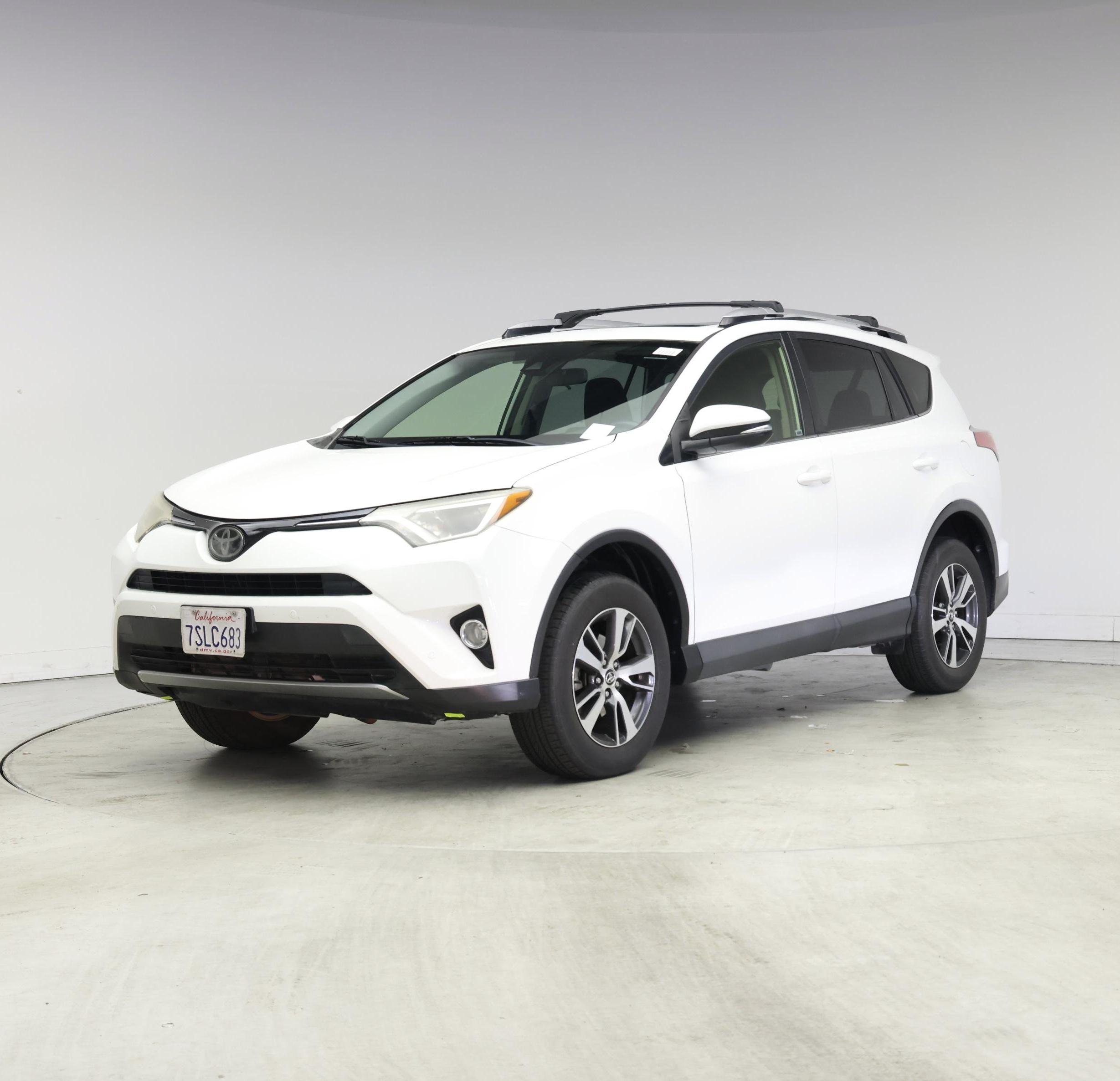 Thumbnail: 2016 Toyota RAV4 - 4