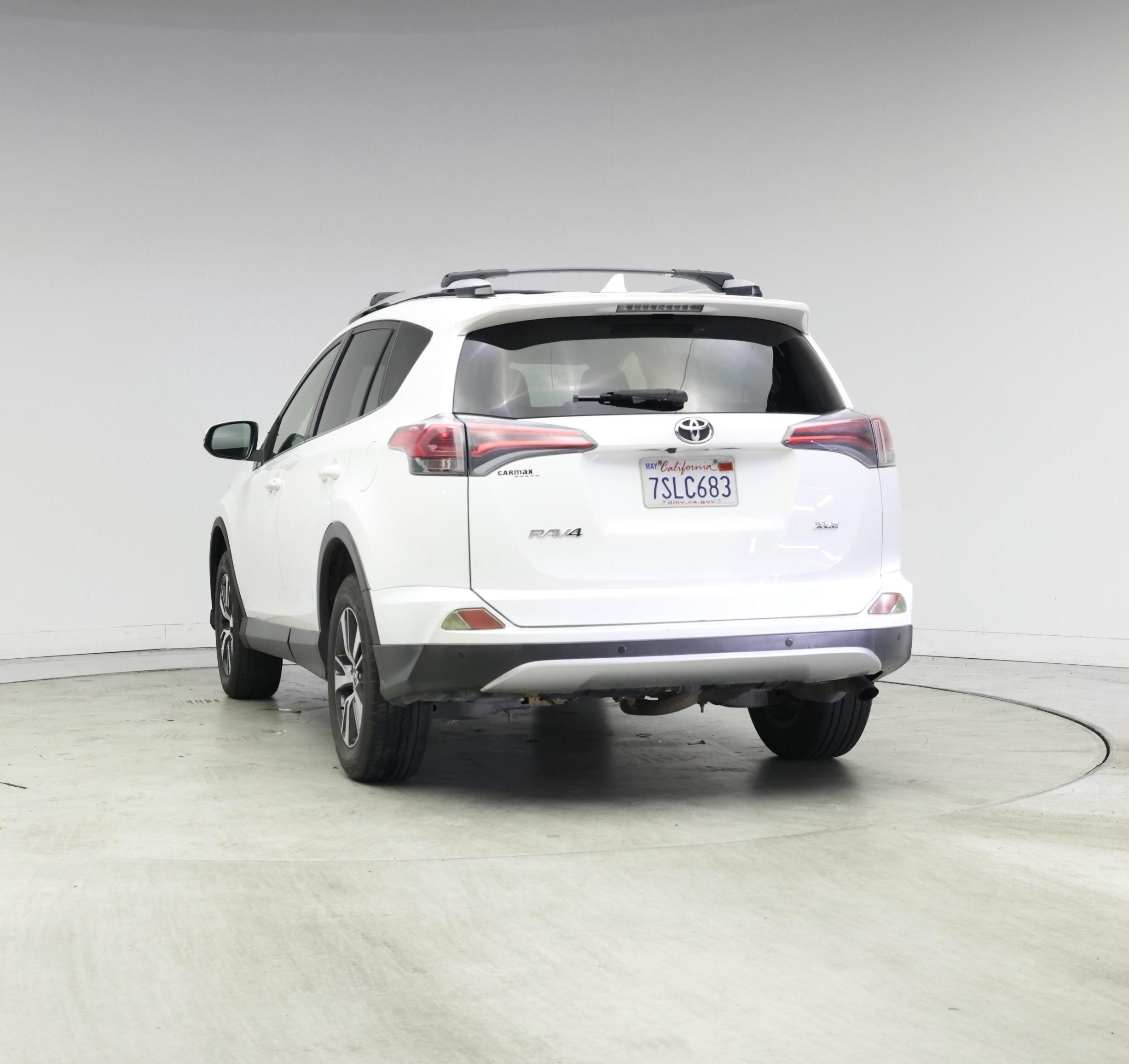Thumbnail: 2016 Toyota RAV4 - 6