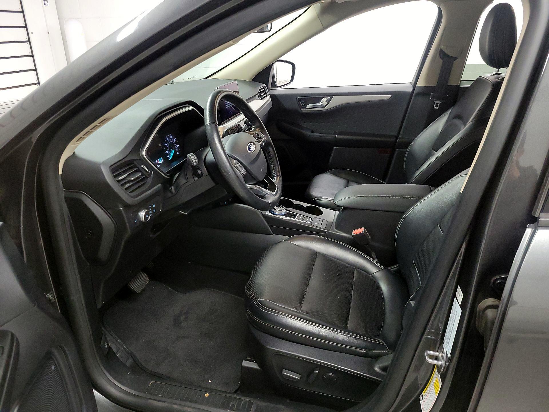 Thumbnail: 2020 Ford Escape - 11