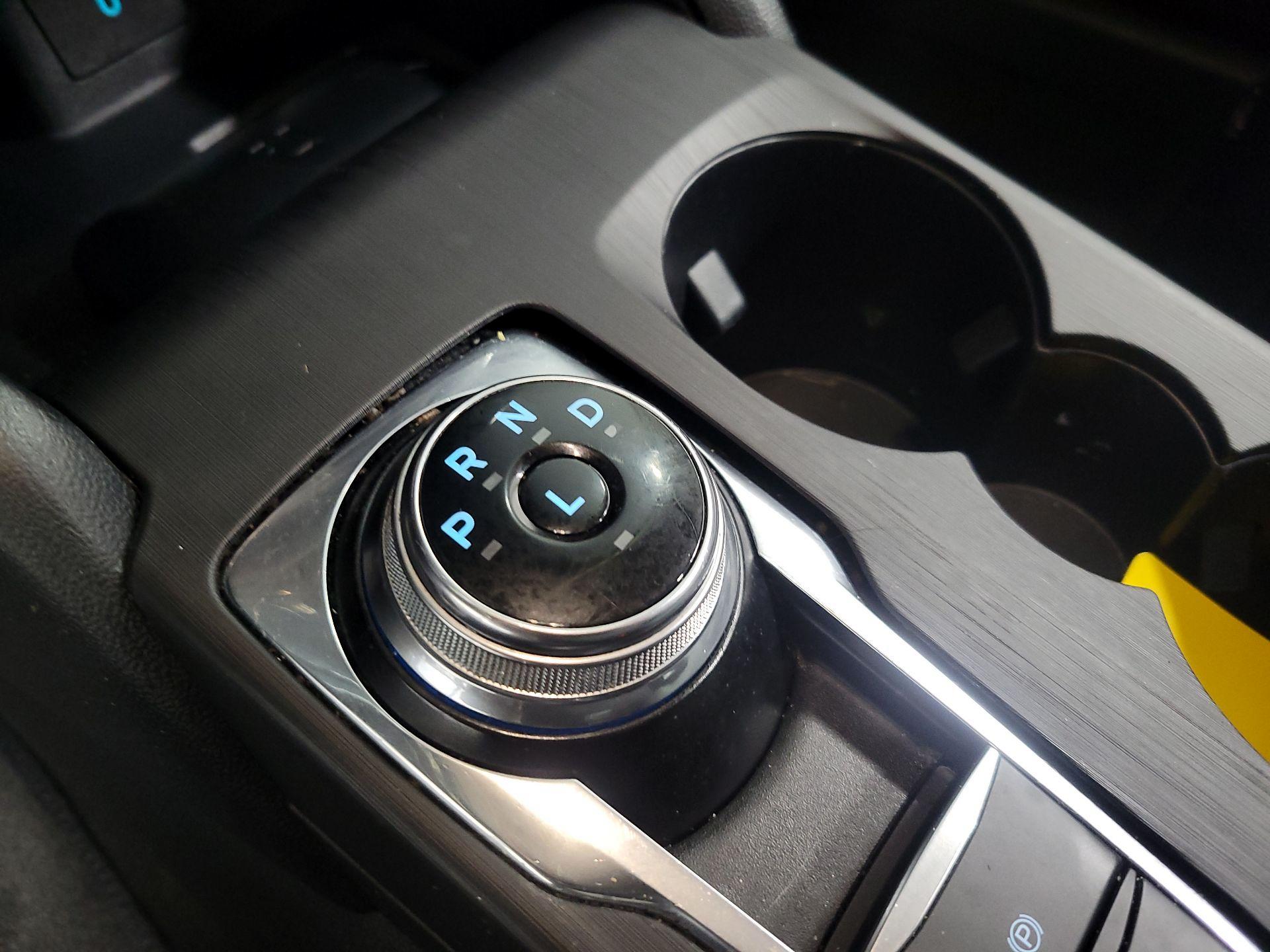 Thumbnail: 2020 Ford Escape - 18