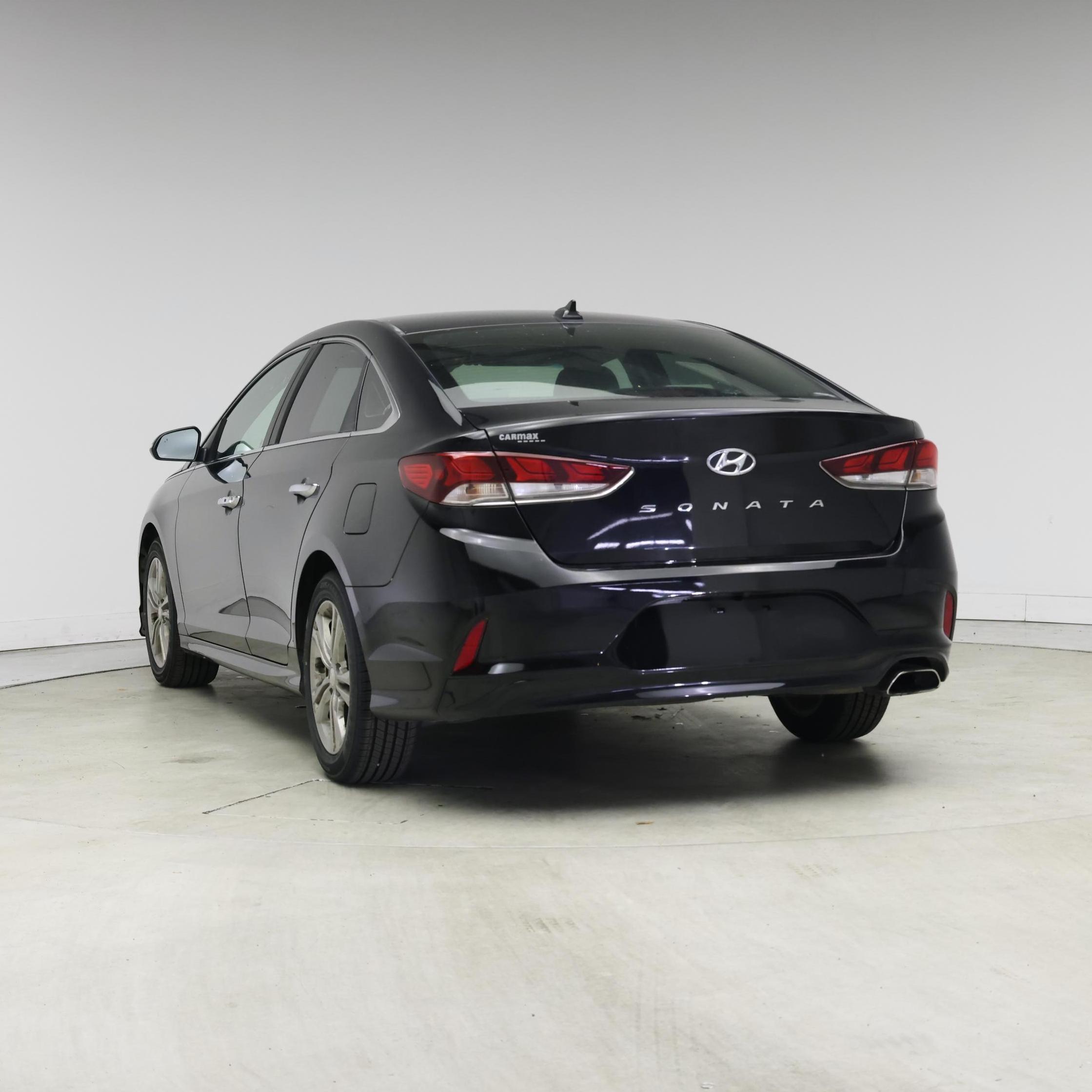 Thumbnail: 2018 Hyundai Sonata - 2